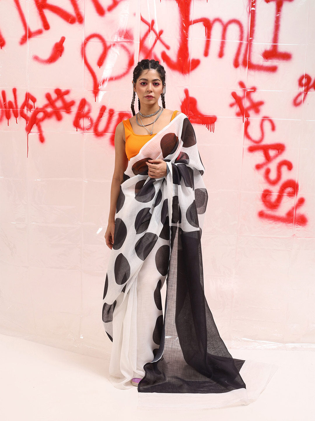 Tikhi Imli Polka Dot Designer Saree | Swadesiicart