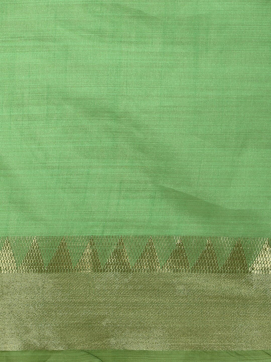 Kalini Green & Gold-Toned Woven Design Zari Silk Blend Banarasi Saree | Swadesiicart