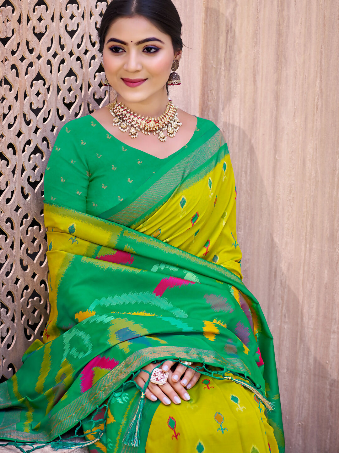 Shree Shyam Fashion Light Green Pochampally Silk Saree