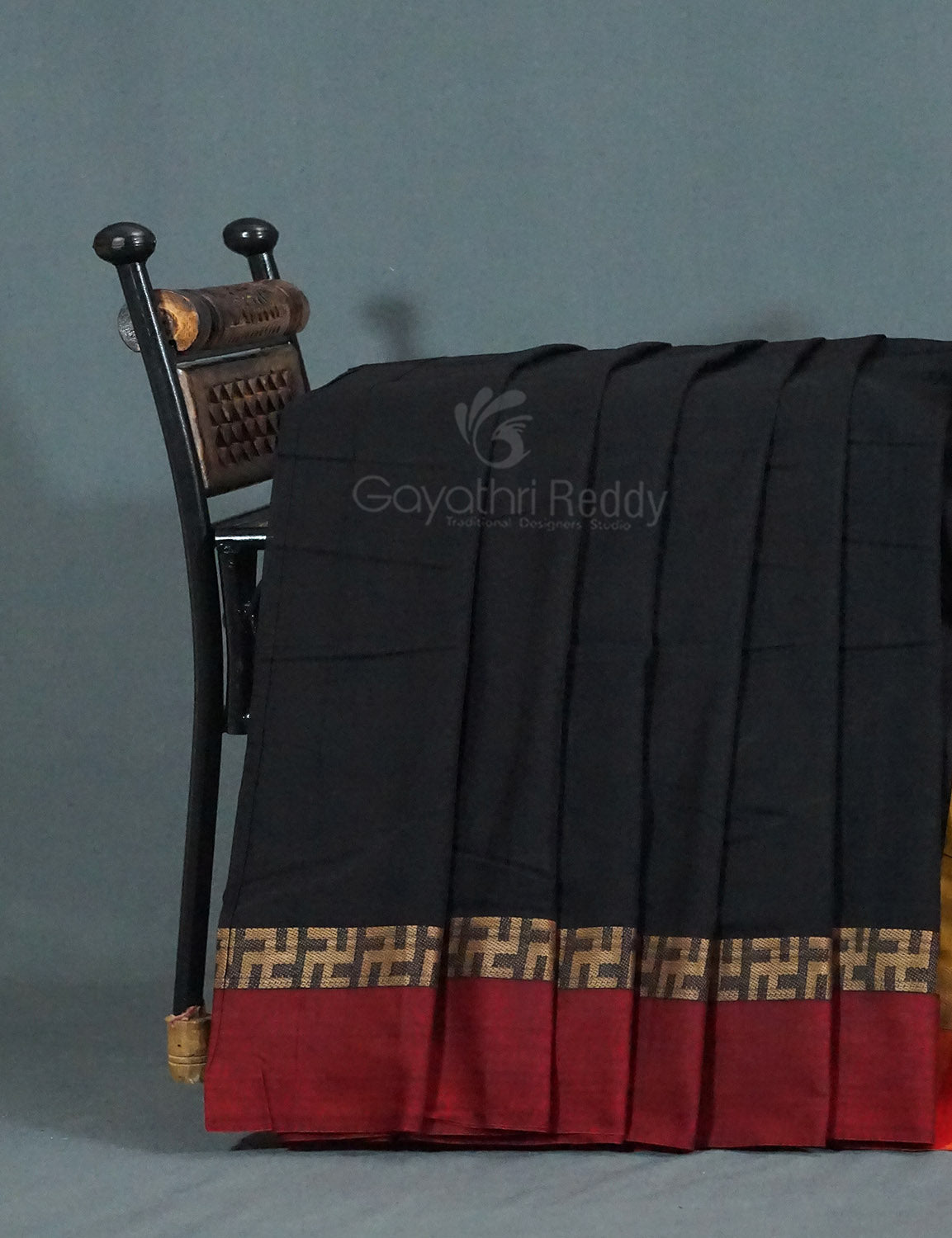 Kalanetha Black Colour Pure Narayanpet Cotton Saree By Gayathri Reddy Designer Studio | Swadesiicart