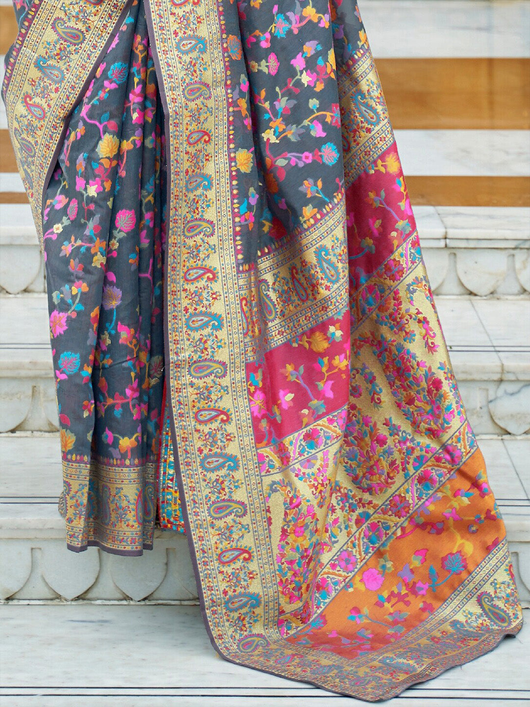 Mitera Grey & Pink Floral Silk Blend Banarasi Saree | Swadesiicart