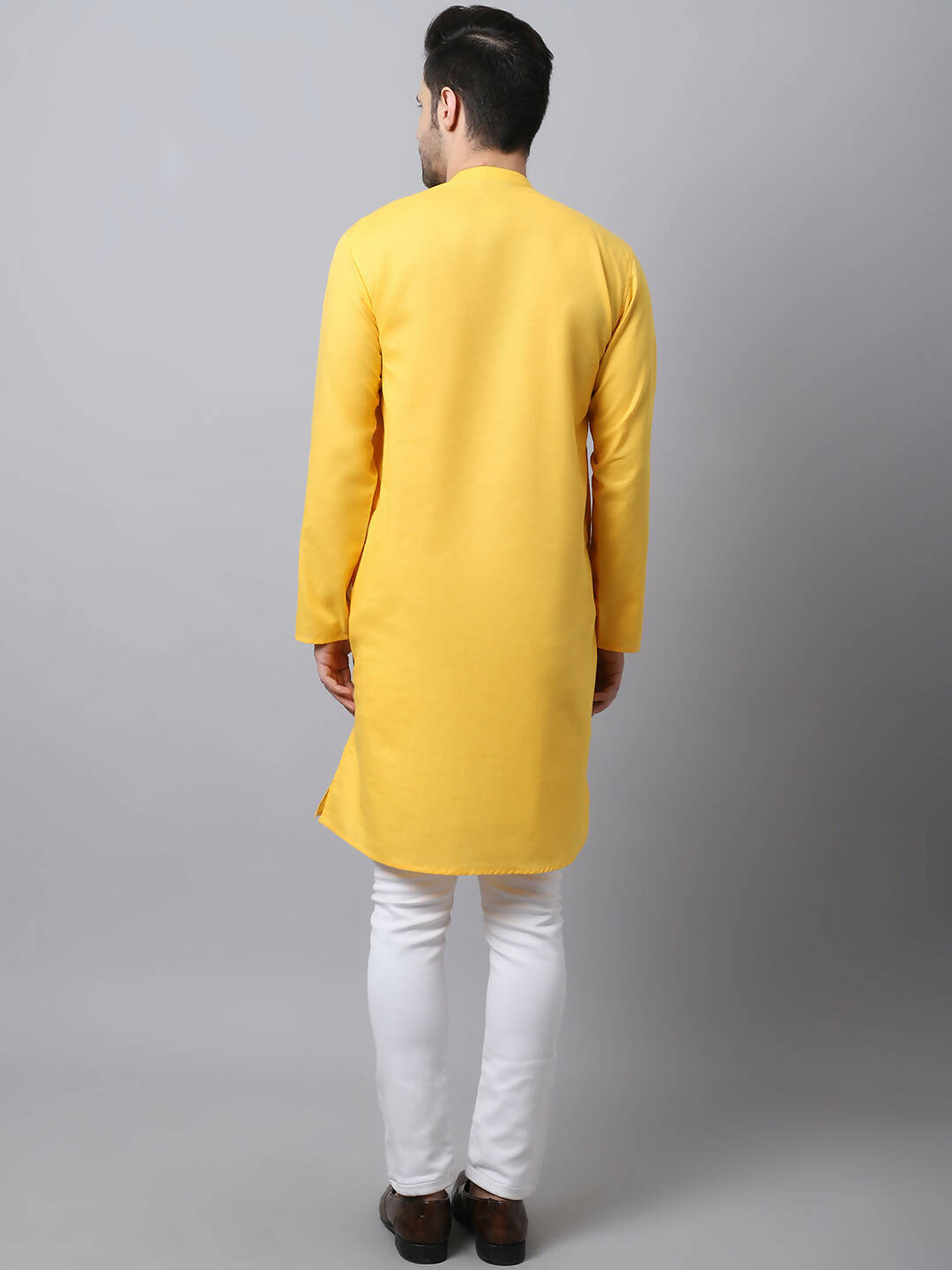 Even Apparels Yellow Pure Cotton Men's Kurta With Side Placket | Swadesiicart