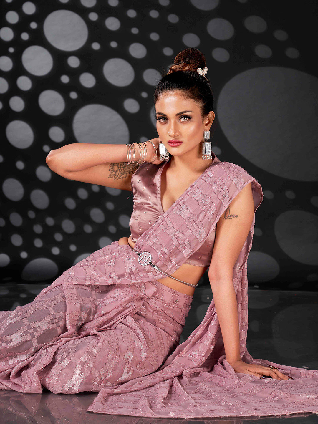 Tikhi Imli Ethnic Motifs Woven Design Ready to Wear Saree | Swadesiicart