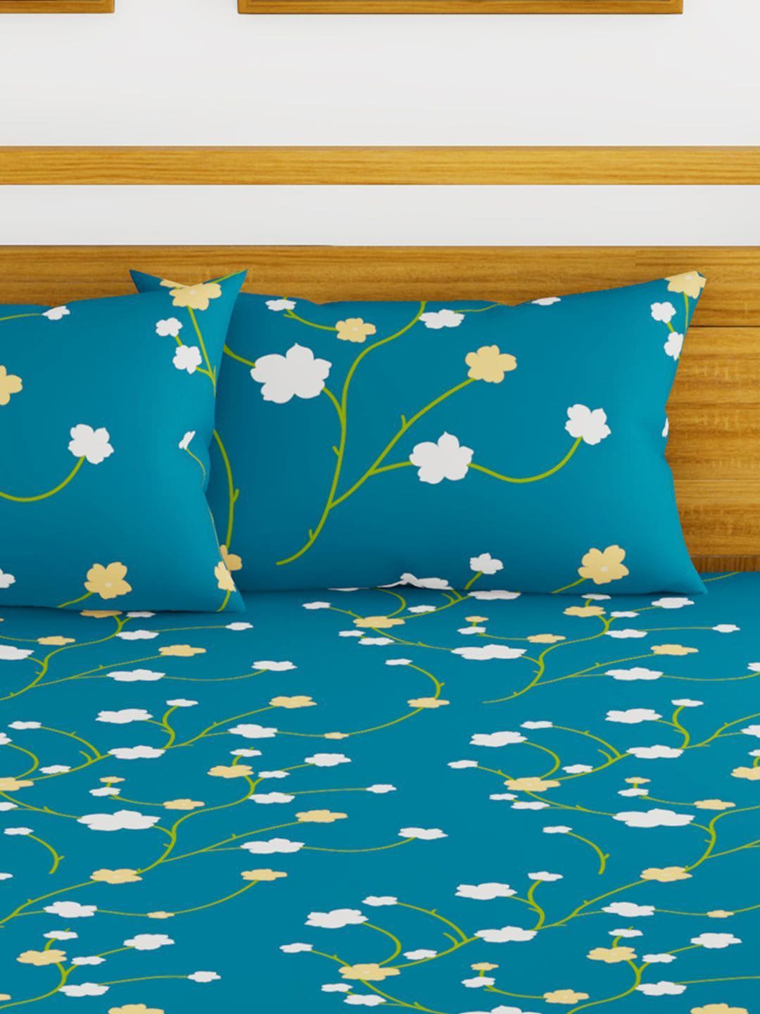 BIANCA Blue & Green Floral Printed 152 TC Cotton 110 GSM Micro-Peached King Bedsheet With 2 Pillow Cover - Swadesiicart