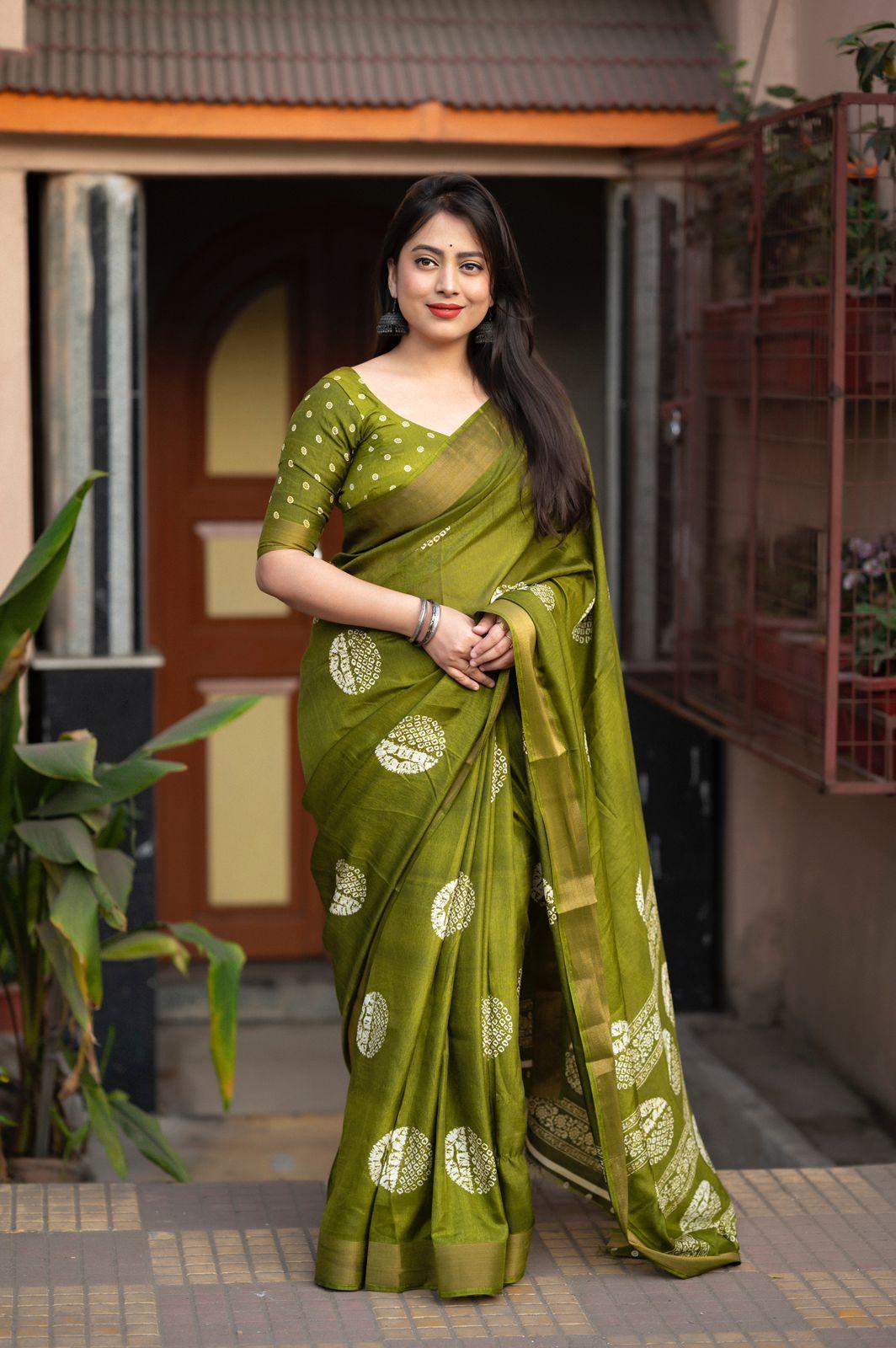Mehndi Cotton Crepe Batik Print Saree with Unstitched Blouse - Hiral Fashion | Swadesiicart