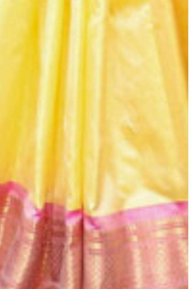Very Much Indian Handloom Pure Silk Paithani Pastel Light Yellow | Swadesiicart