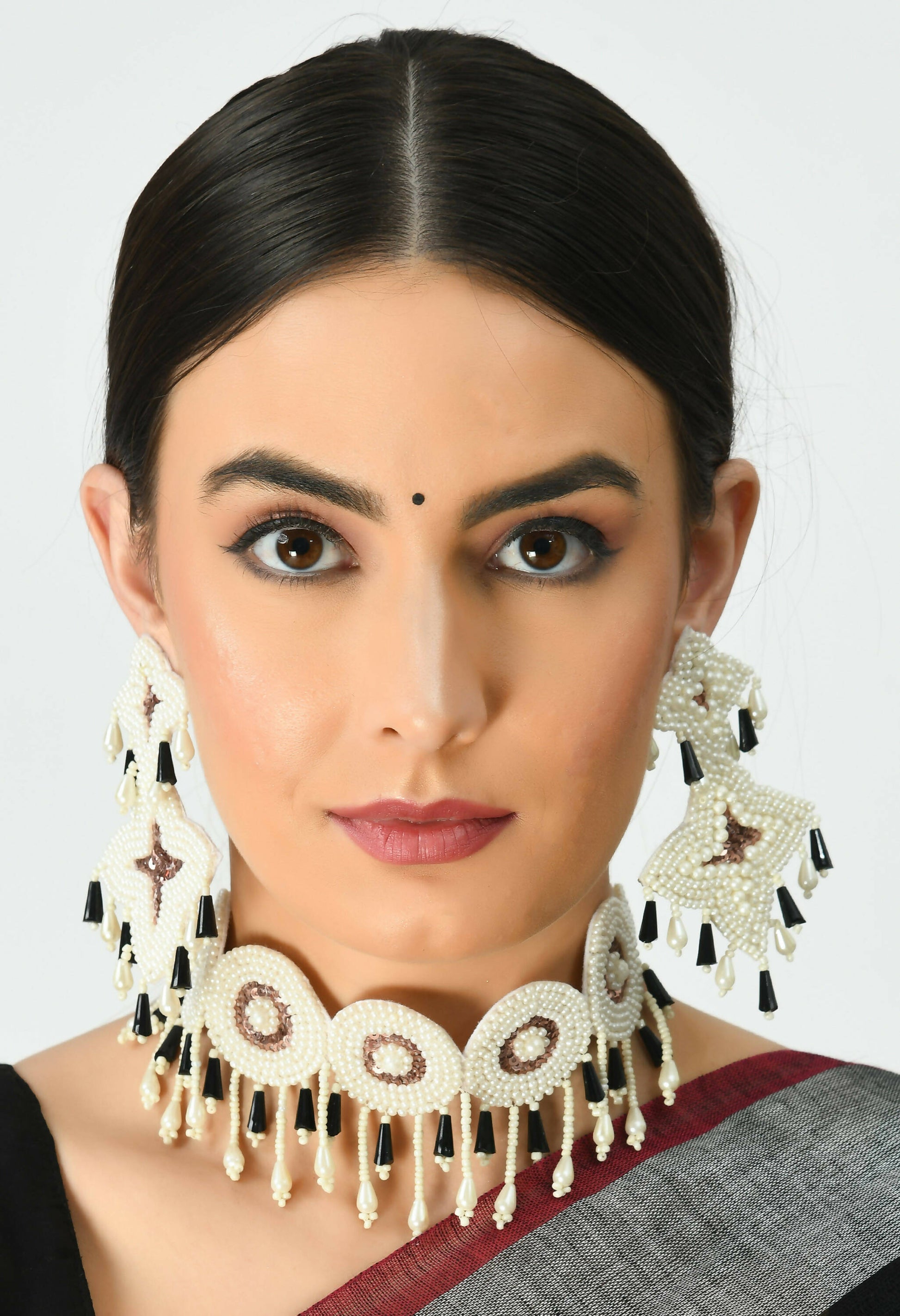 Mominos Fashion Johar Kamal Handicraft Gold/Off White Pearls Necklace with Earrings For Women - Swadesiicart