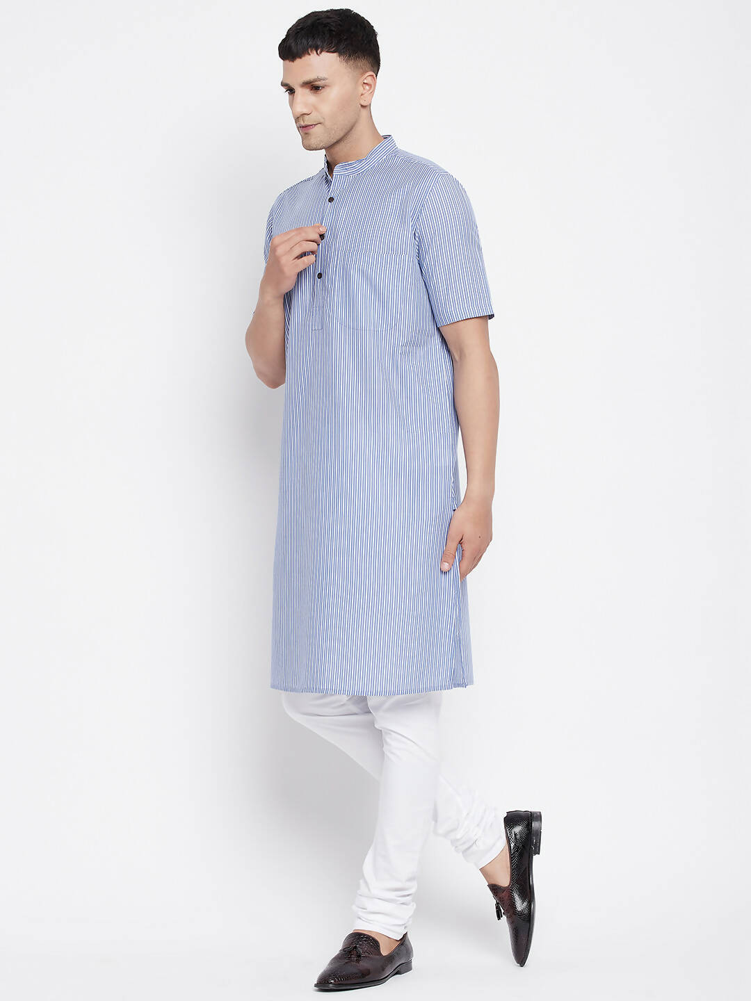 Even Apparels Blue Men's H/S Pure Cotton Kurta With Band Collar | Swadesiicart