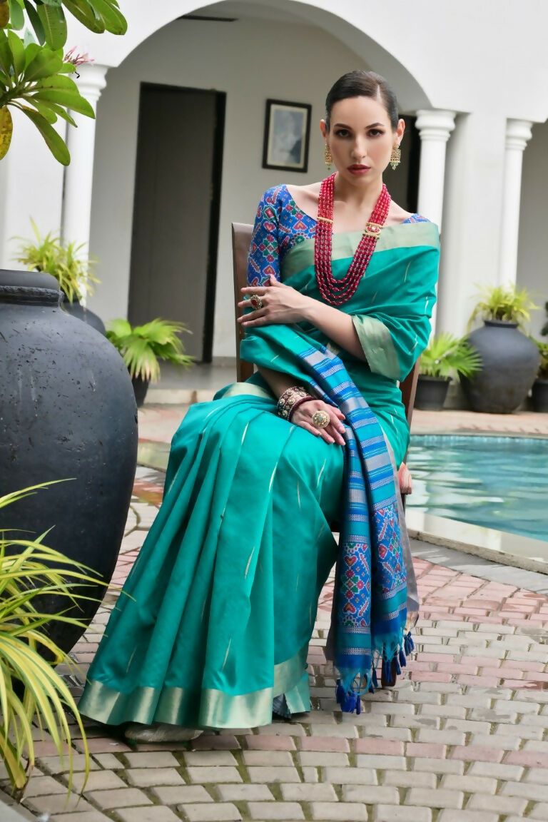 Vishnu Weaves Women's Rama Raw Silk Patola Zari Woven Saree with Blouse - Swadesiicart