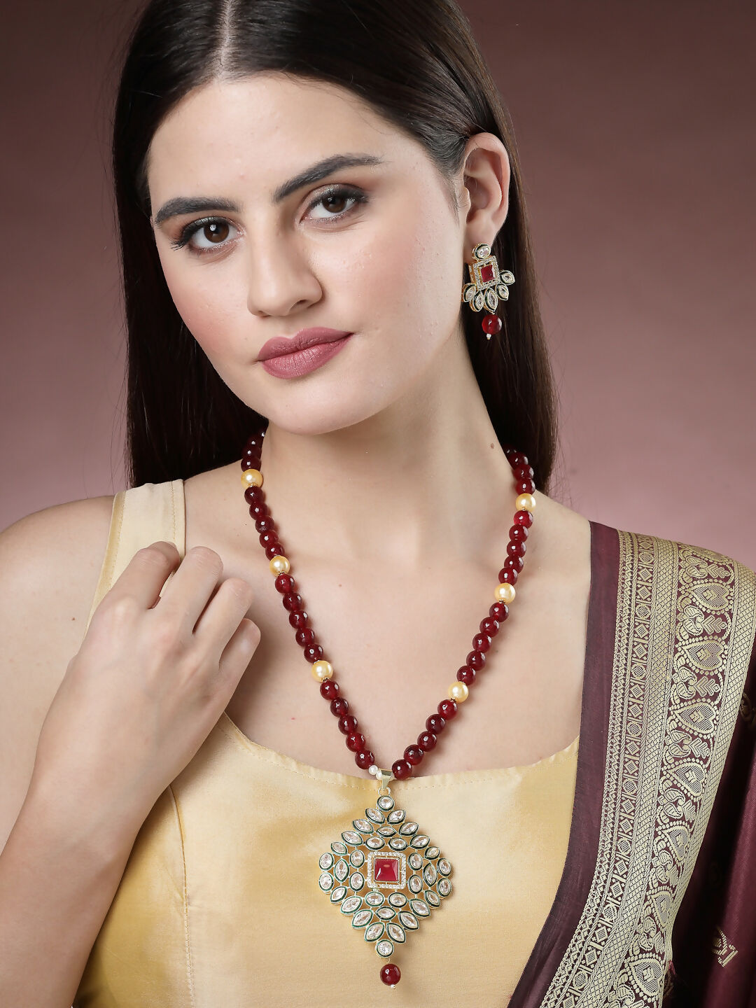 NVR Women's Red Kundan-Studded & Beaded Handcrafted Jewellery Set - Swadesiicart