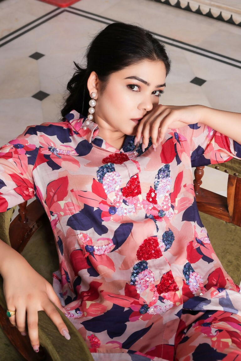 Vaasva Women Multi-colour Muslin Floral Print Shirt & Pant (Co-ords set) - Swadesiicart