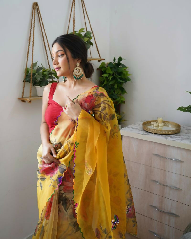 Vamsee Dillagi Yellow Organza Saree - Swadesiicart