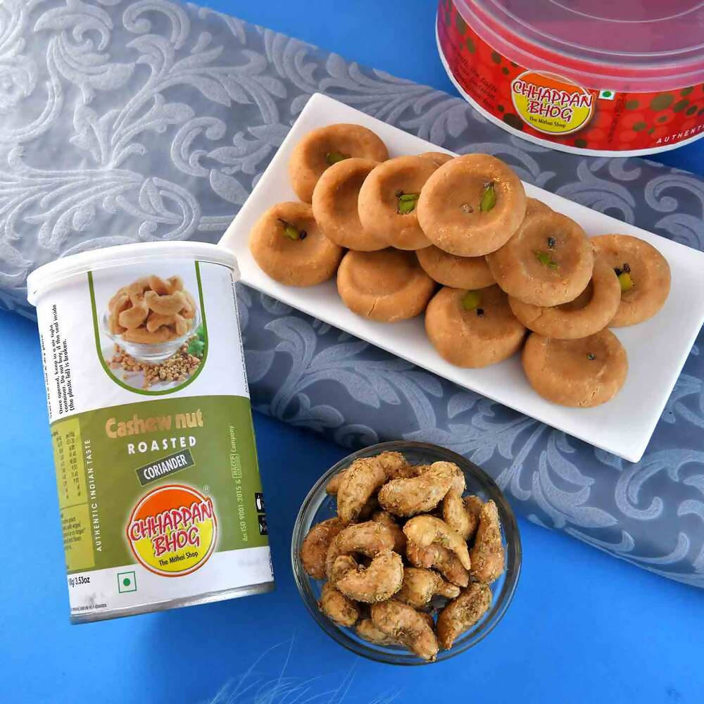 2 Kundan Flower Rakhis & Mathura Peda Hamper Combo | Swadesiicart