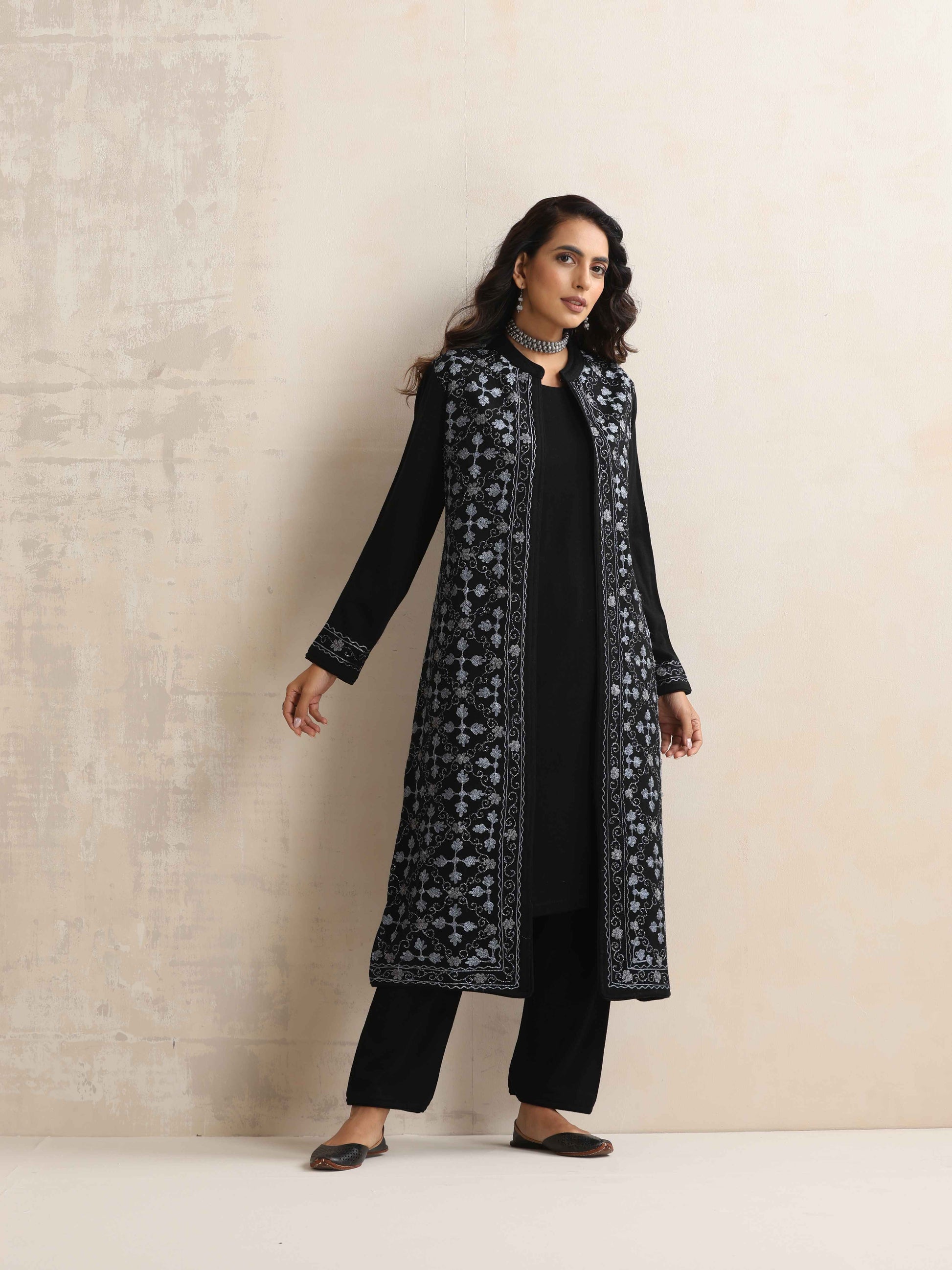 trueBrowns Black Kashmiri Woollen Jacket 3pc Set | Swadesiicart