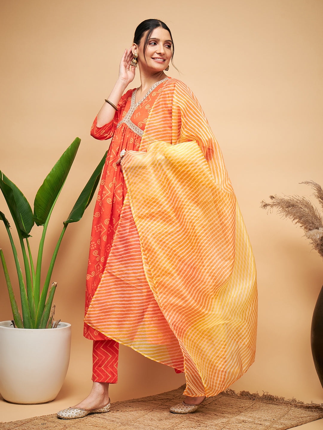 InWeave Women's Orange S Print Alia Cut Gota Work Kurta Set W Mustard Le Du - Swadesiicart
