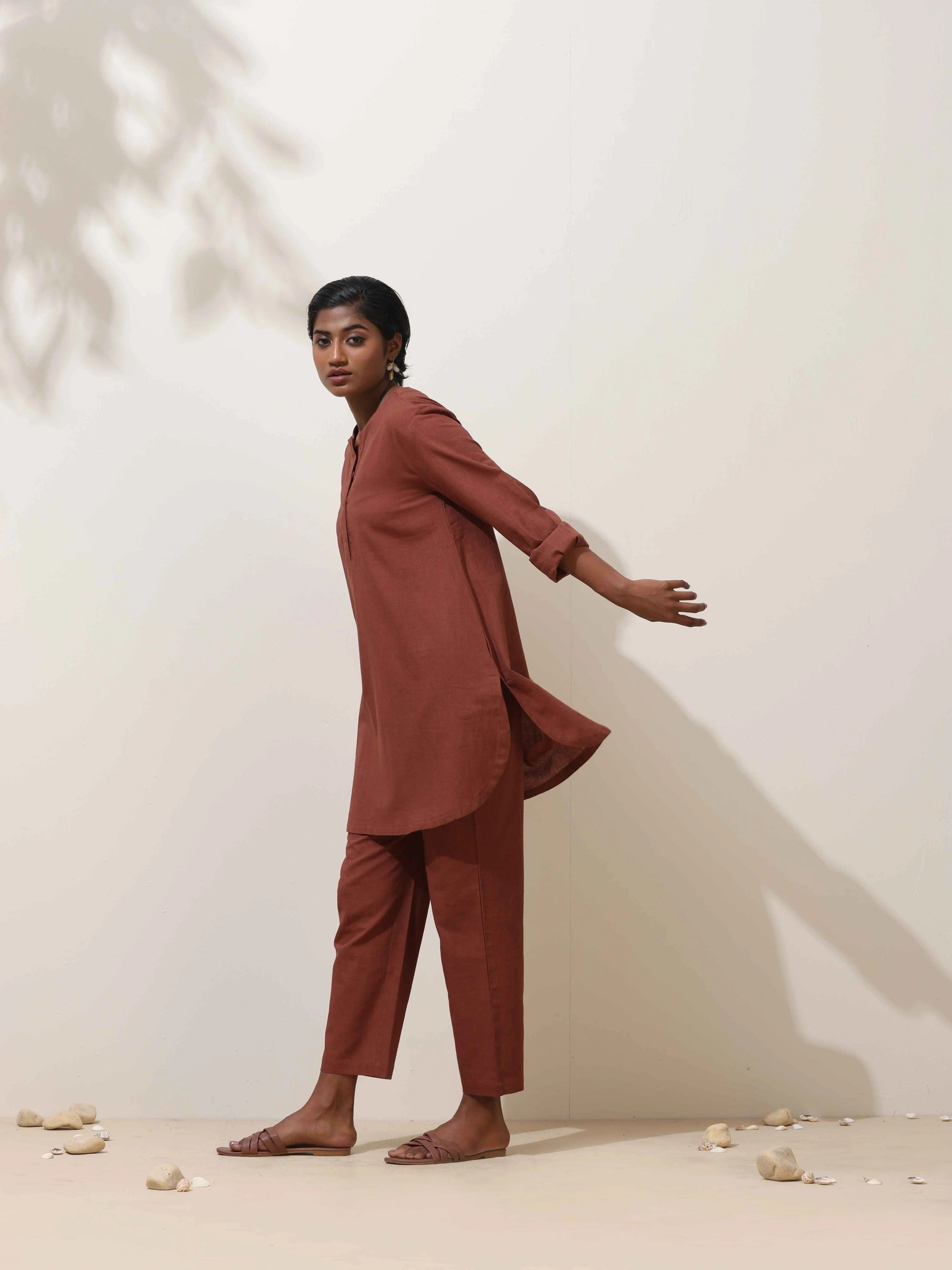trueBrowns Brown Cotton Linen Kurta Co-Ord Set - Swadesiicart