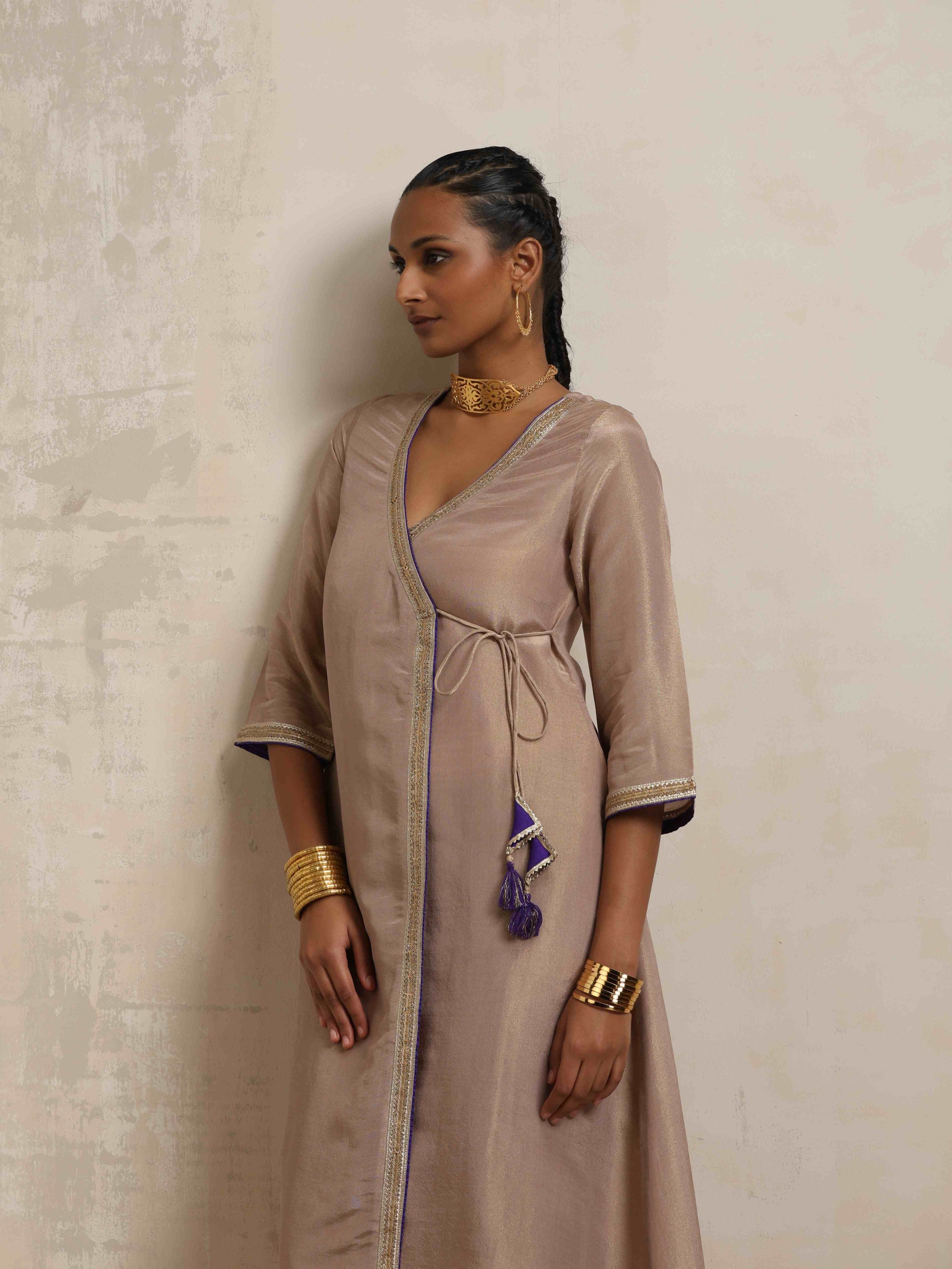 trueBrowns Lilac Tissue Angrakha Kurta Set | Swadesiicart