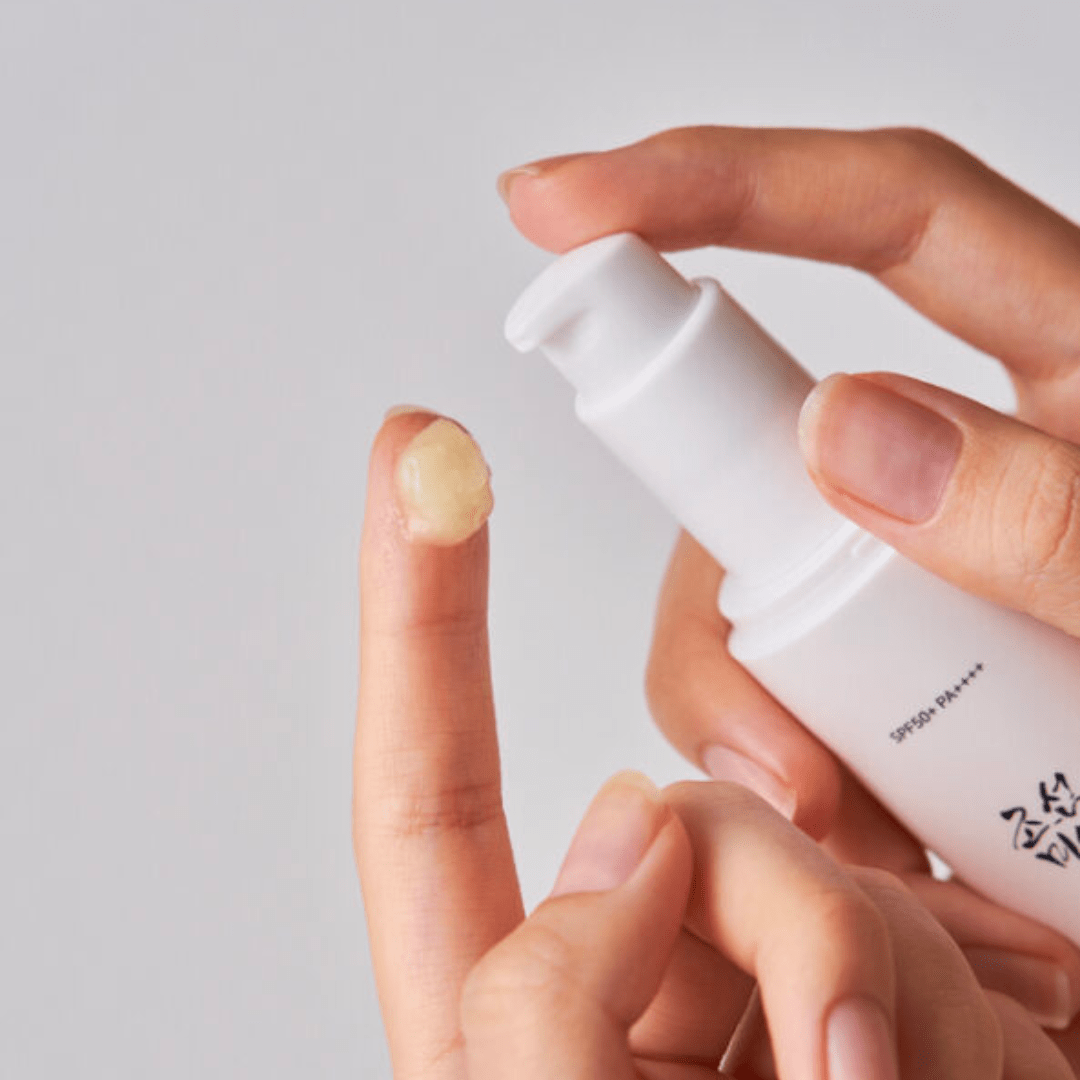 Beauty of Joseon Ginseng Moist Sun Serum SPF 50+ PA++++ - Korean Skincare | Swadesiicart