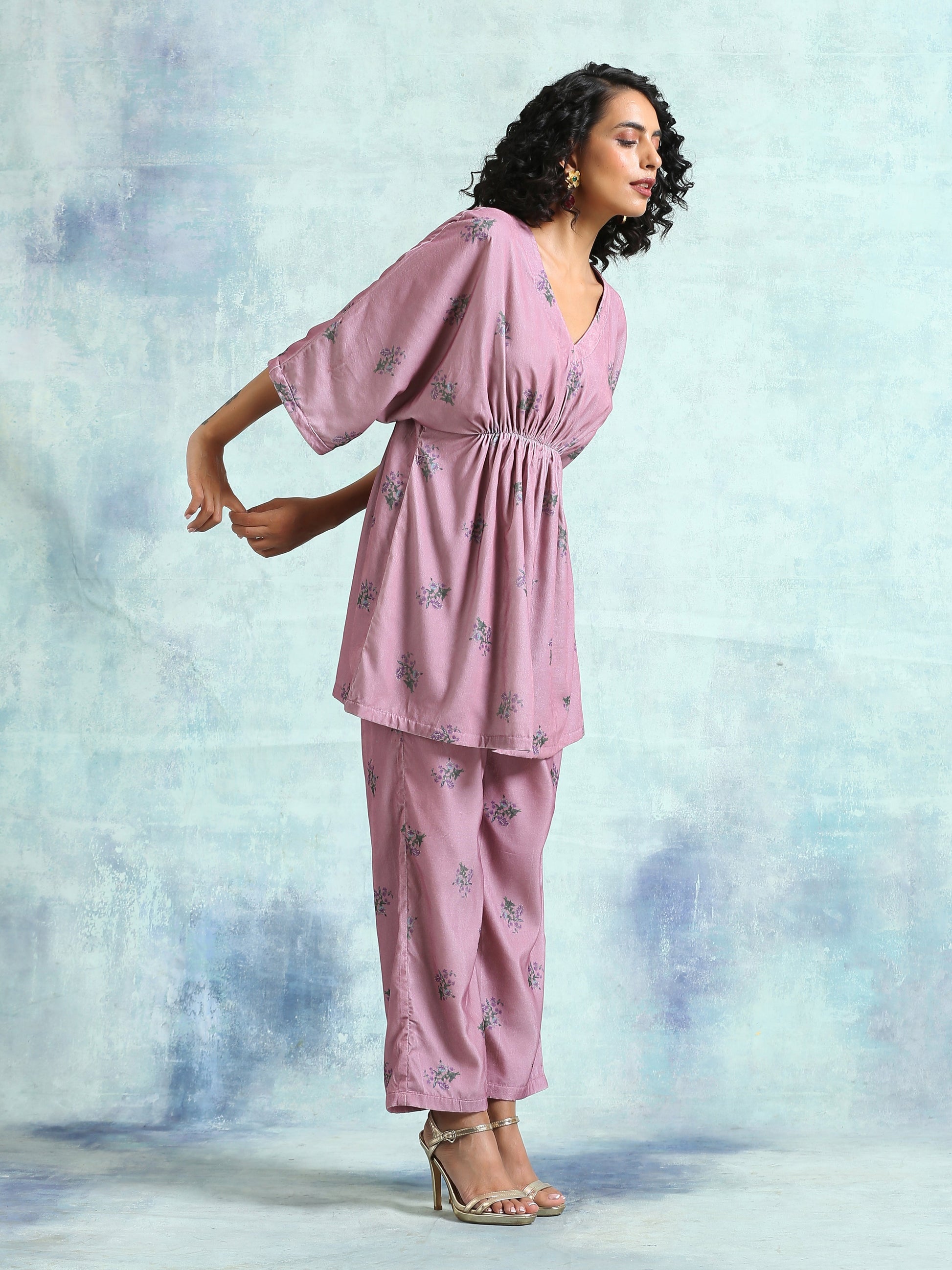 trueBrowns Light Mauve Printed Velvet Co-Ord Set - Swadesiicart
