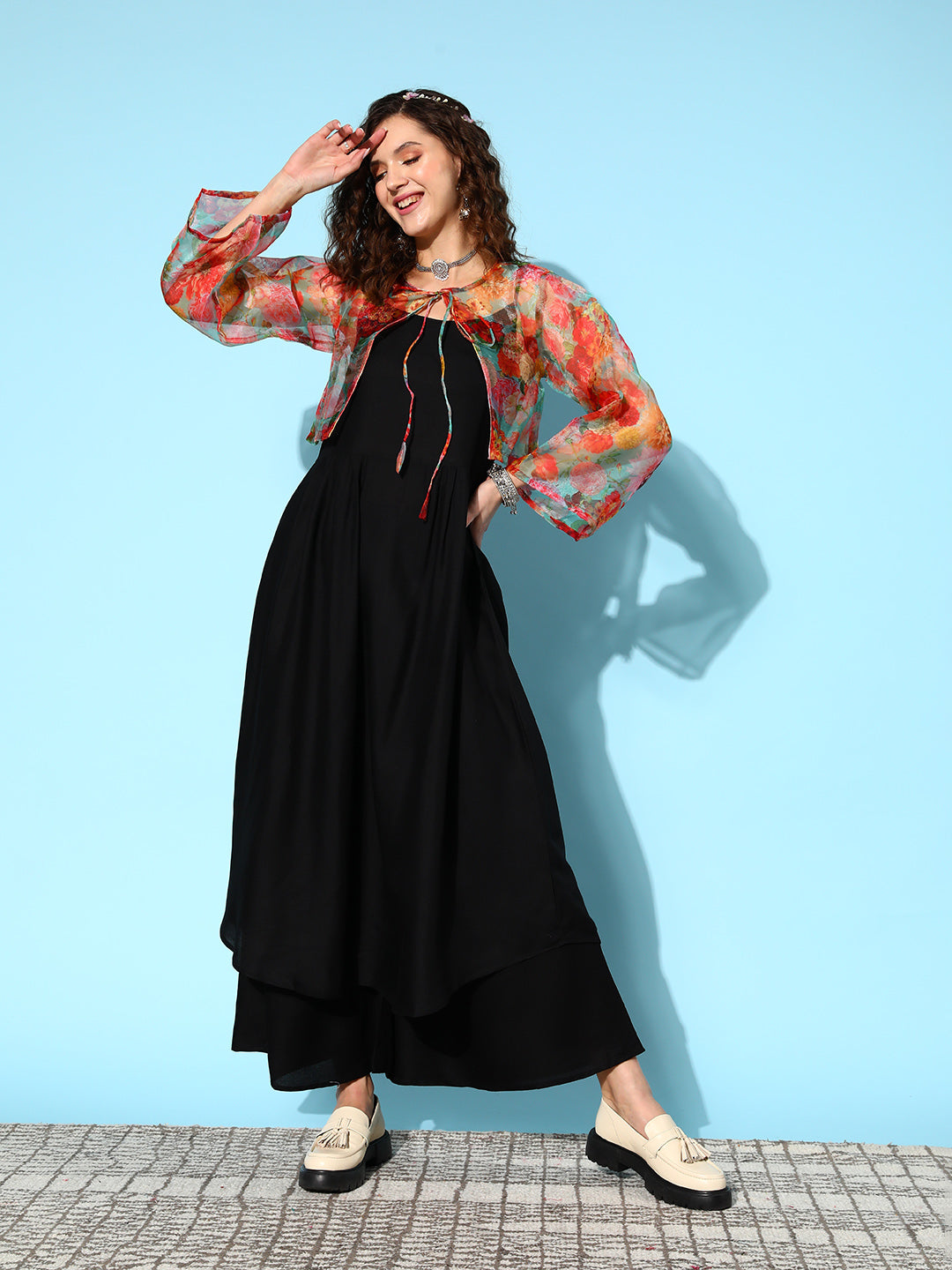 InWeave Women's Strappy Set In Black With Green Floral Short Or Cape - Swadesiicart