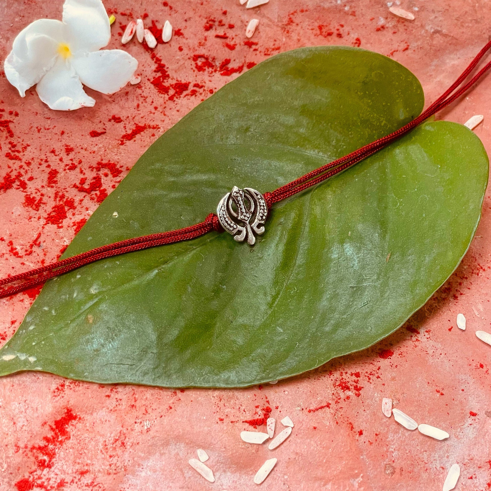 trueBrowns 925 Sterling Silver Khanda Thread Rakhi | Swadesiicart