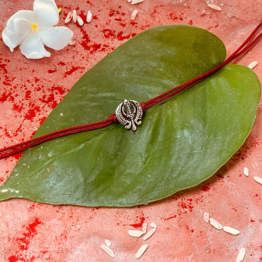 trueBrowns 925 Sterling Silver Khanda Thread Rakhi | Swadesiicart