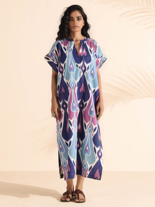 trueBrowns Blue Cotton Ikat Oversized Dress | Swadesiicart