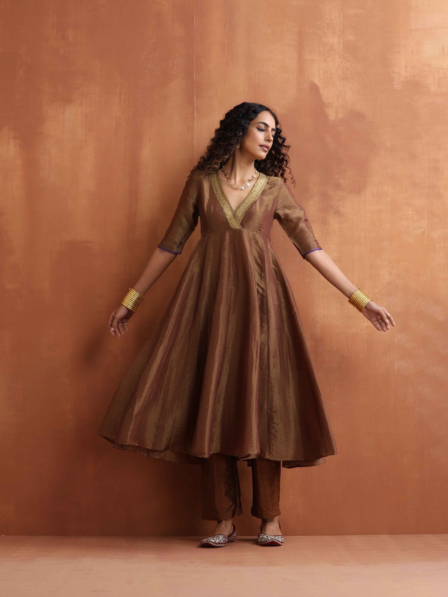 trueBrowns Bronze Tissue Flared Anarkali Kurta Set | Swadesiicart