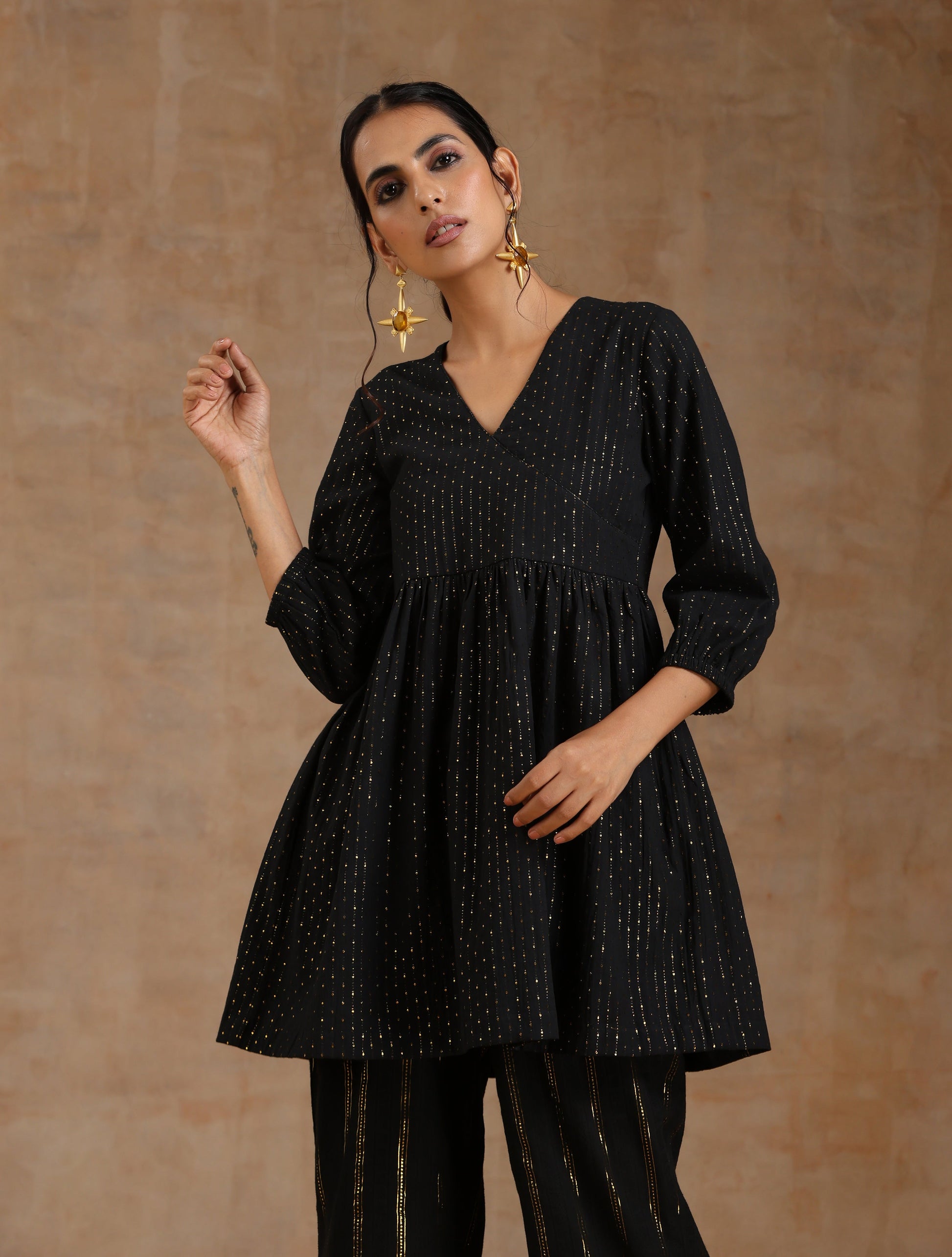 trueBrowns Black Gold Cotton Overlap Co-Ord Set - Swadesiicart