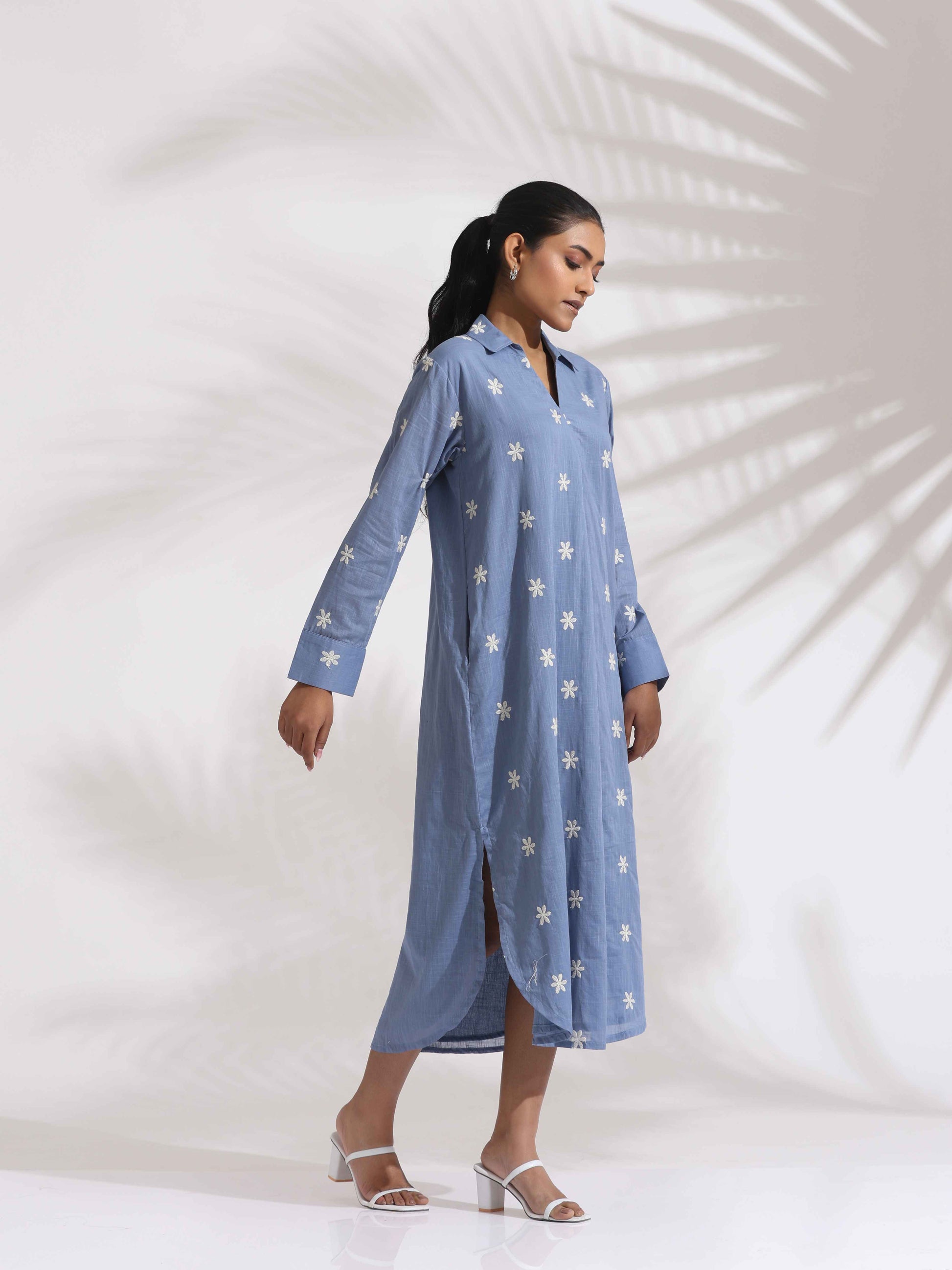 trueBrowns Blue Cotton Floral Embroidered Dress | Swadesiicart