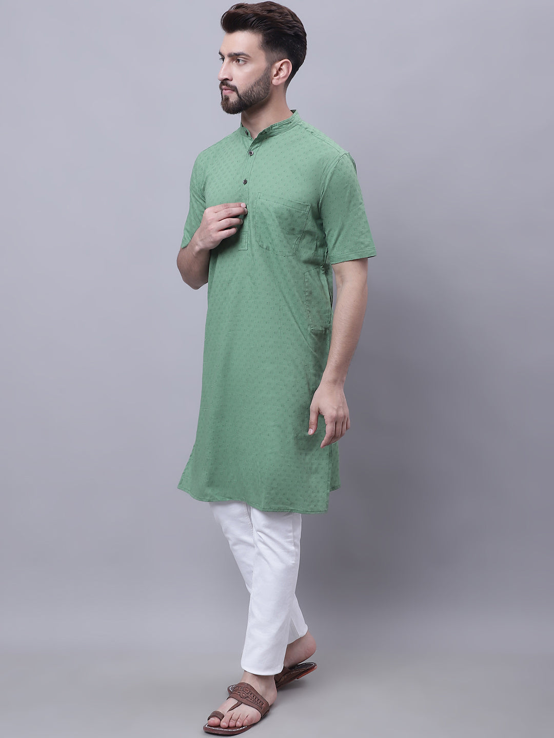 Even Apparels Green Pure Cotton Short Sleeves Kurta With Band Collar | Swadesiicart