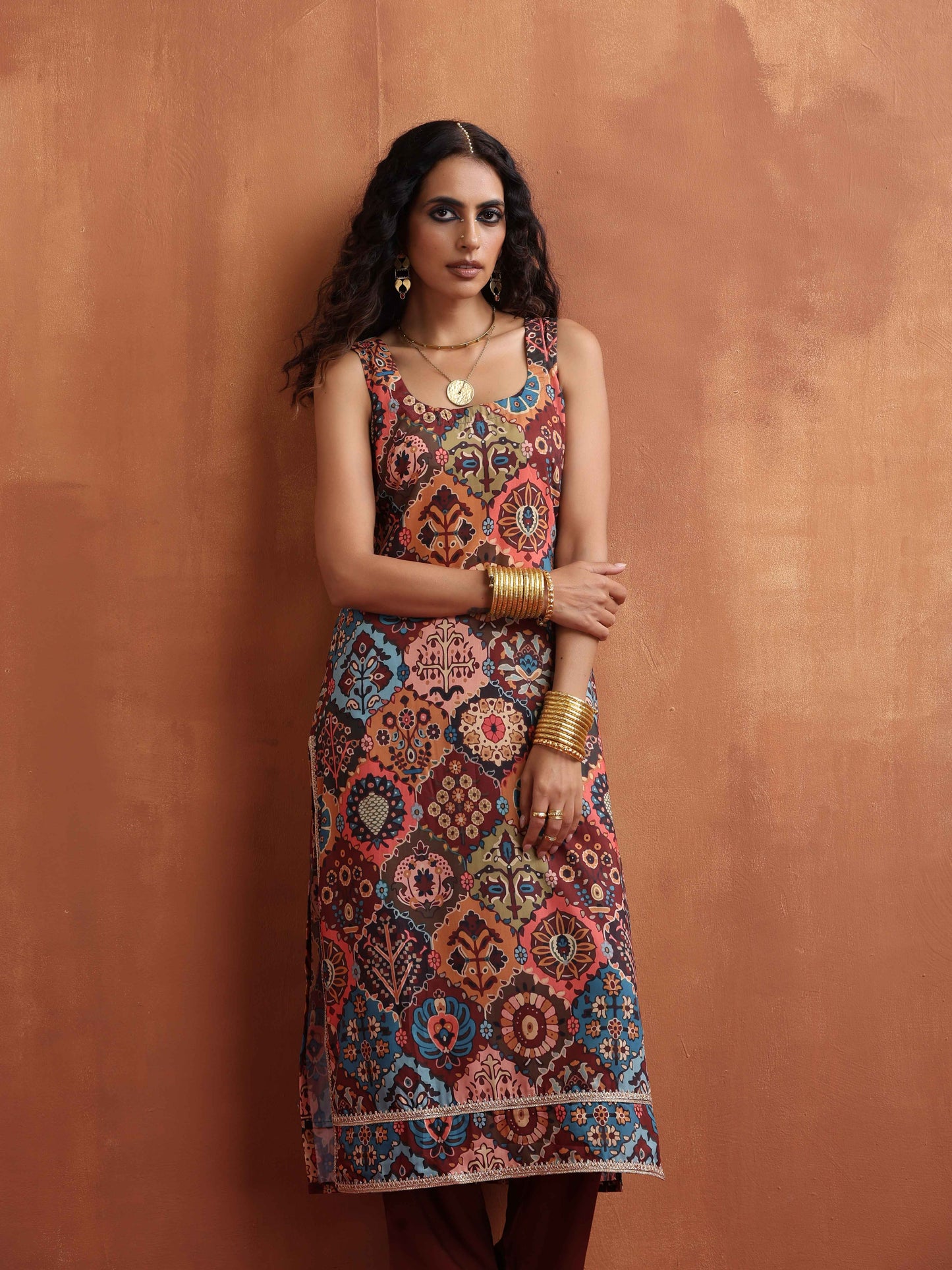 trueBrowns Cola Print Straight Kurta Set | Swadesiicart