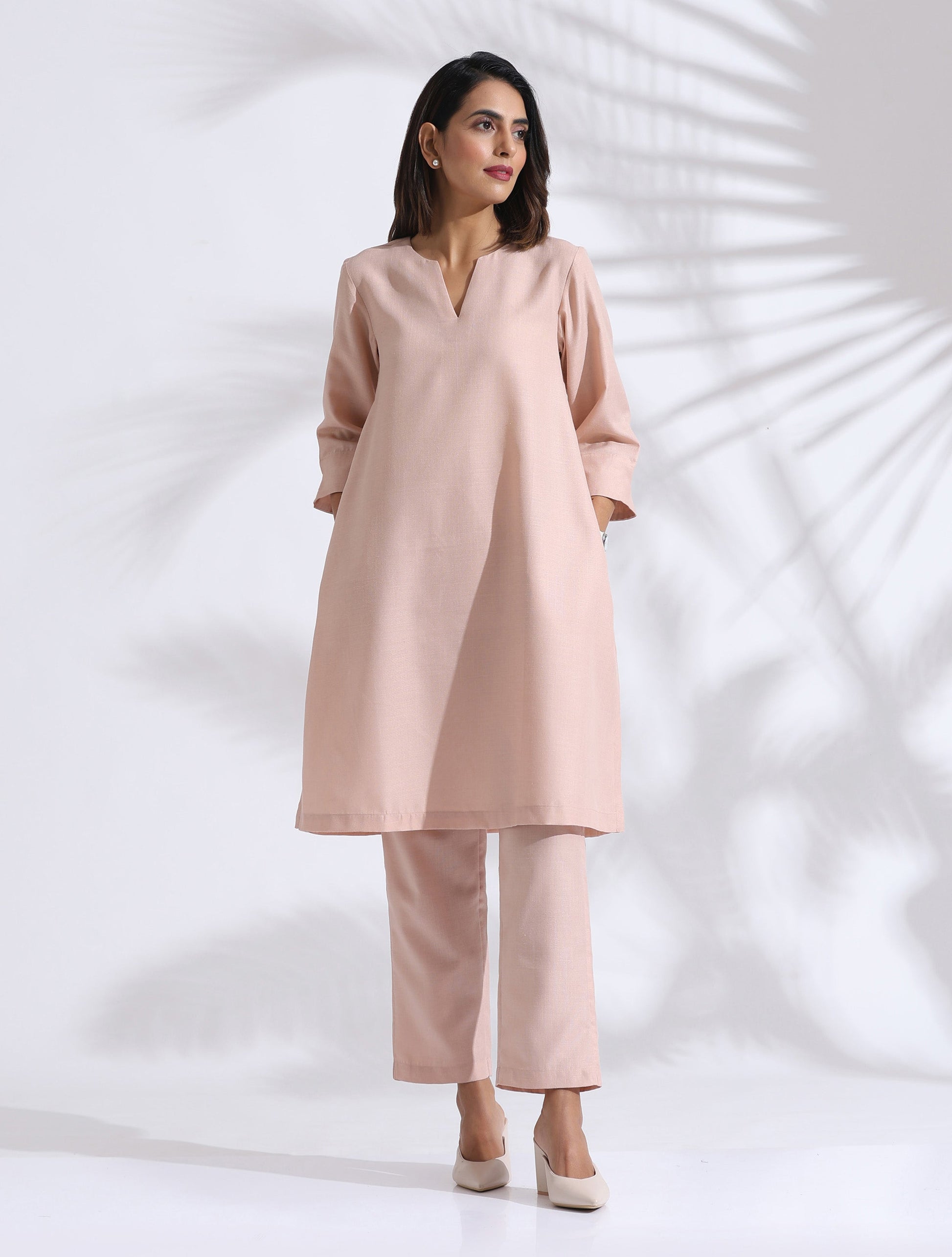 trueBrowns Light Pink Slub Kurta Co-ord Set - Swadesiicart