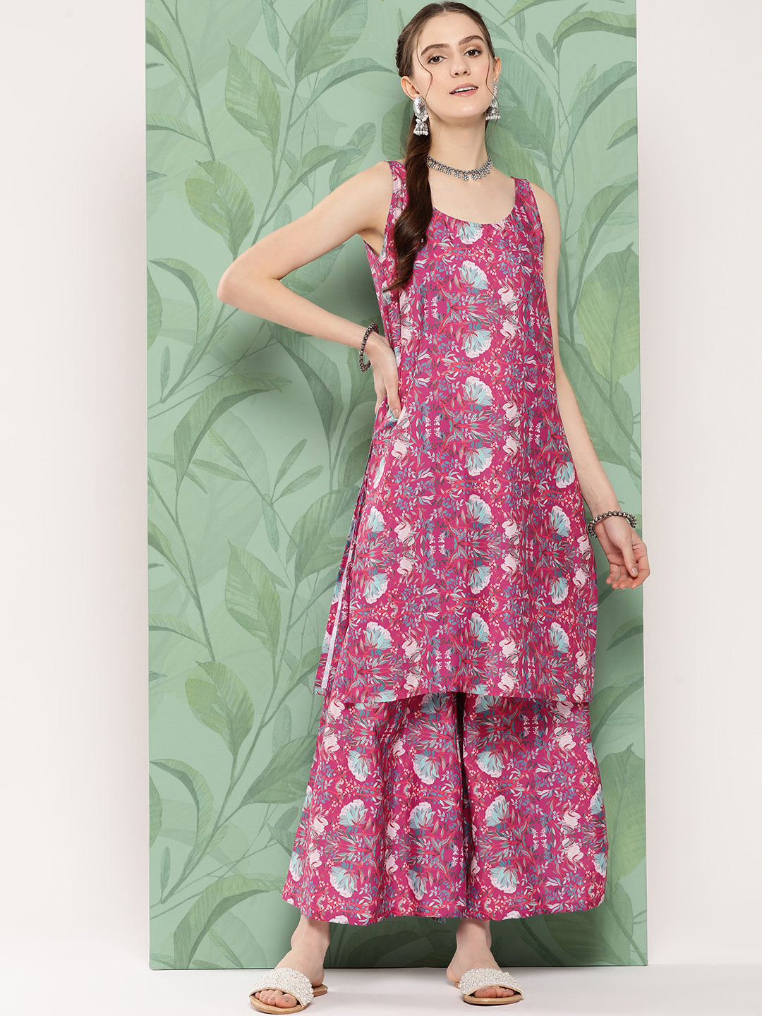 InWeave Women's Magenta Camelia Print Crepe Kurta Set - Swadesiicart