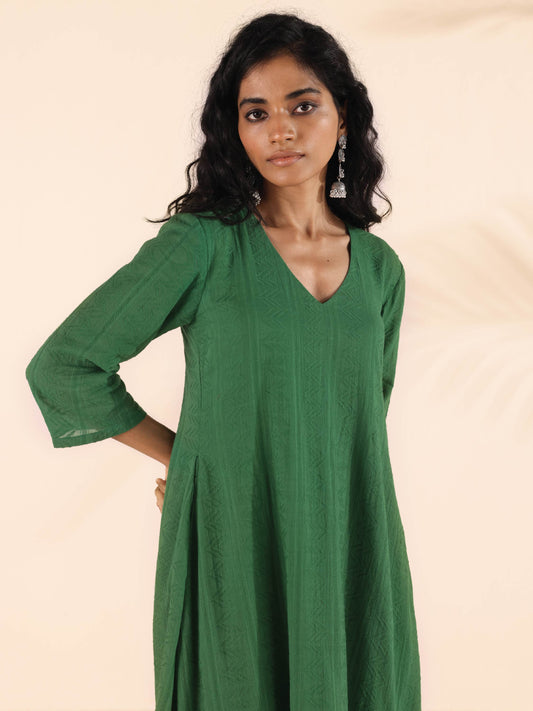 trueBrowns Green Cotton Dobby Kurta Pant Set | Swadesiicart