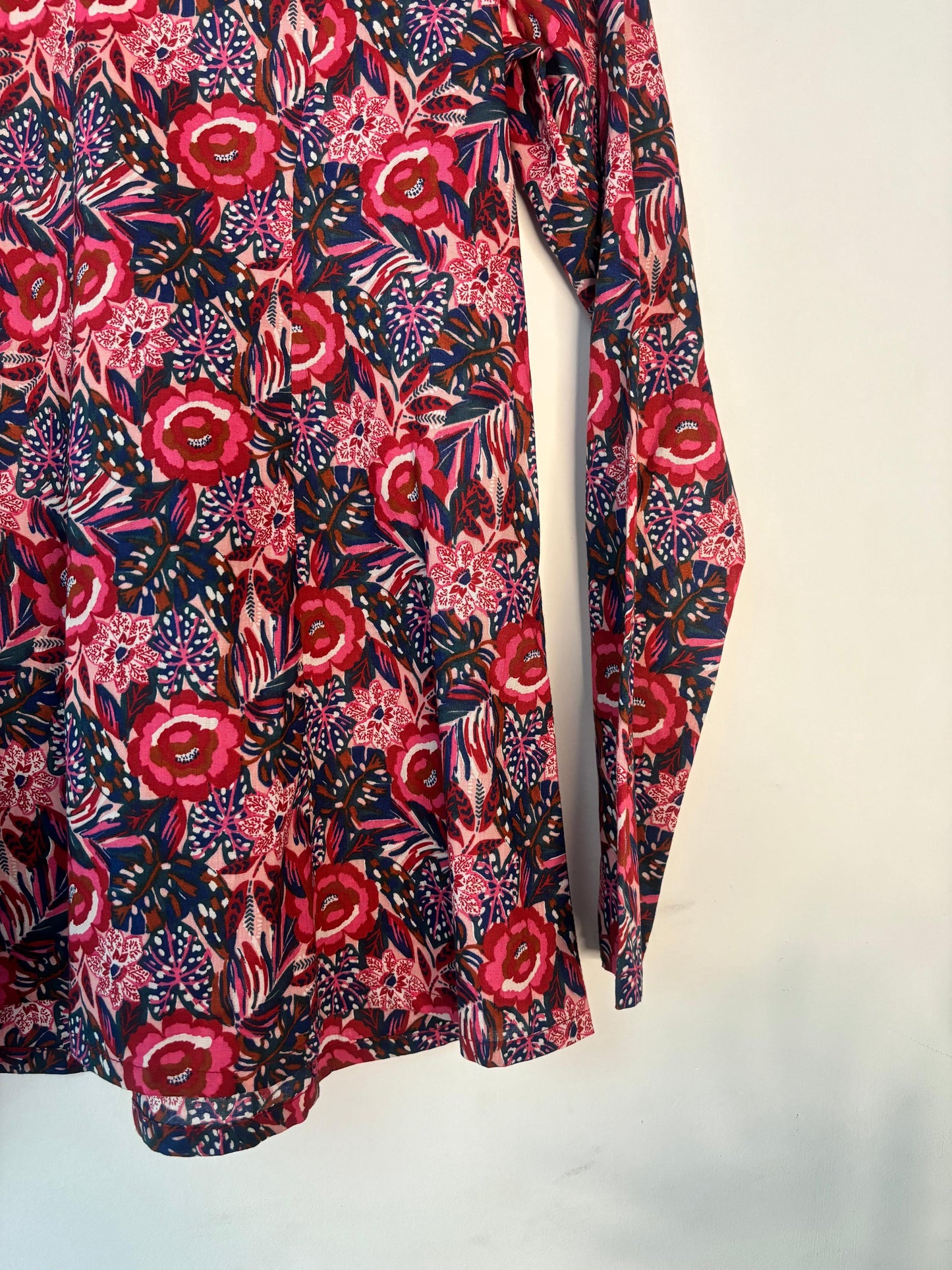 trueBrowns Pink Floral Top | Swadesiicart