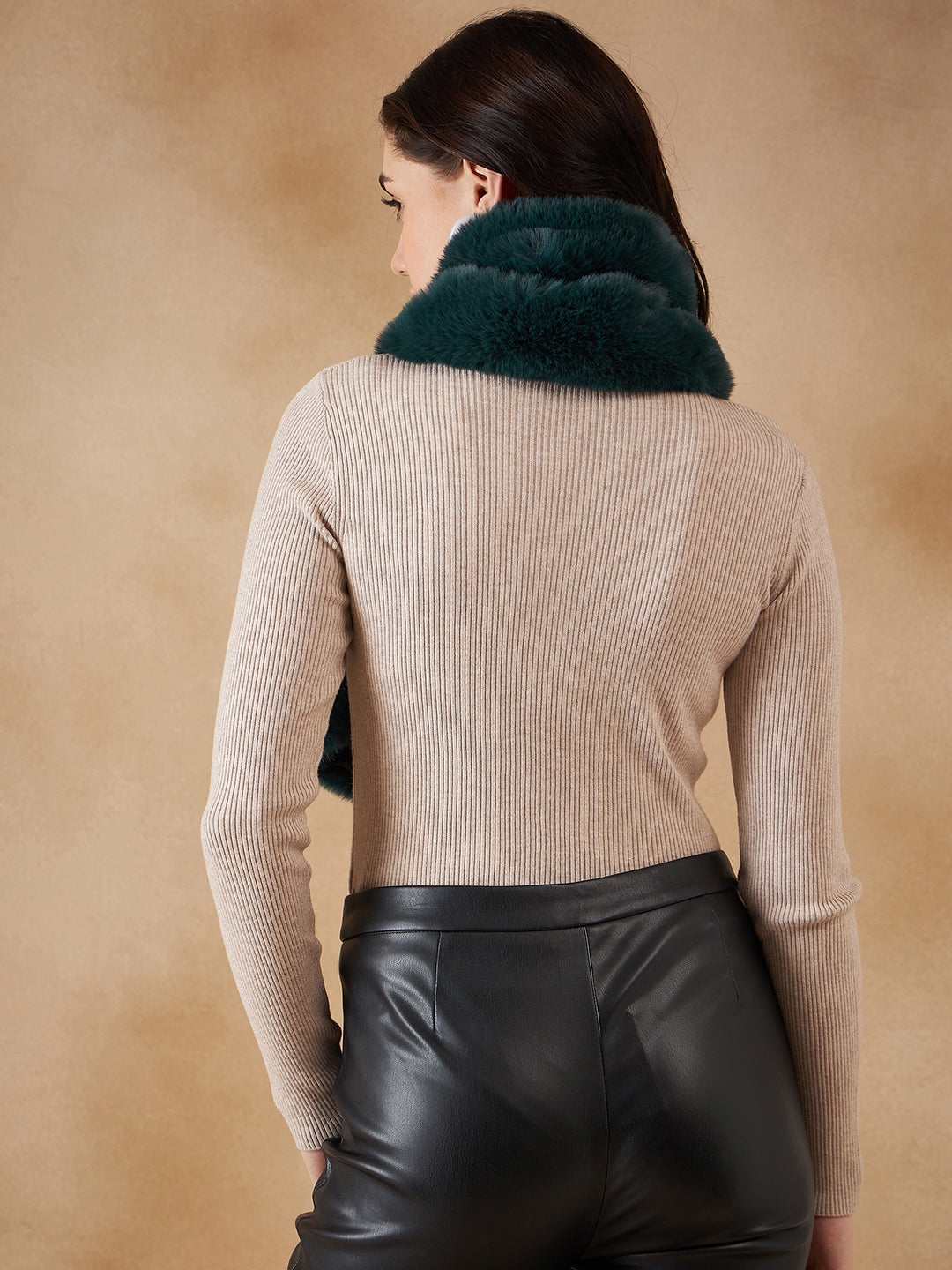 InWeave Women's Dark Teal Faux Fur Neck Warmer - Swadesiicart