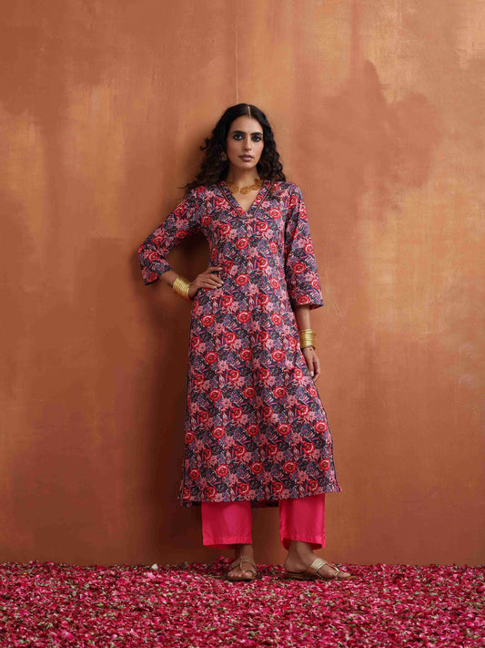 trueBrowns Pink Print High Slit Kurta Set | Swadesiicart
