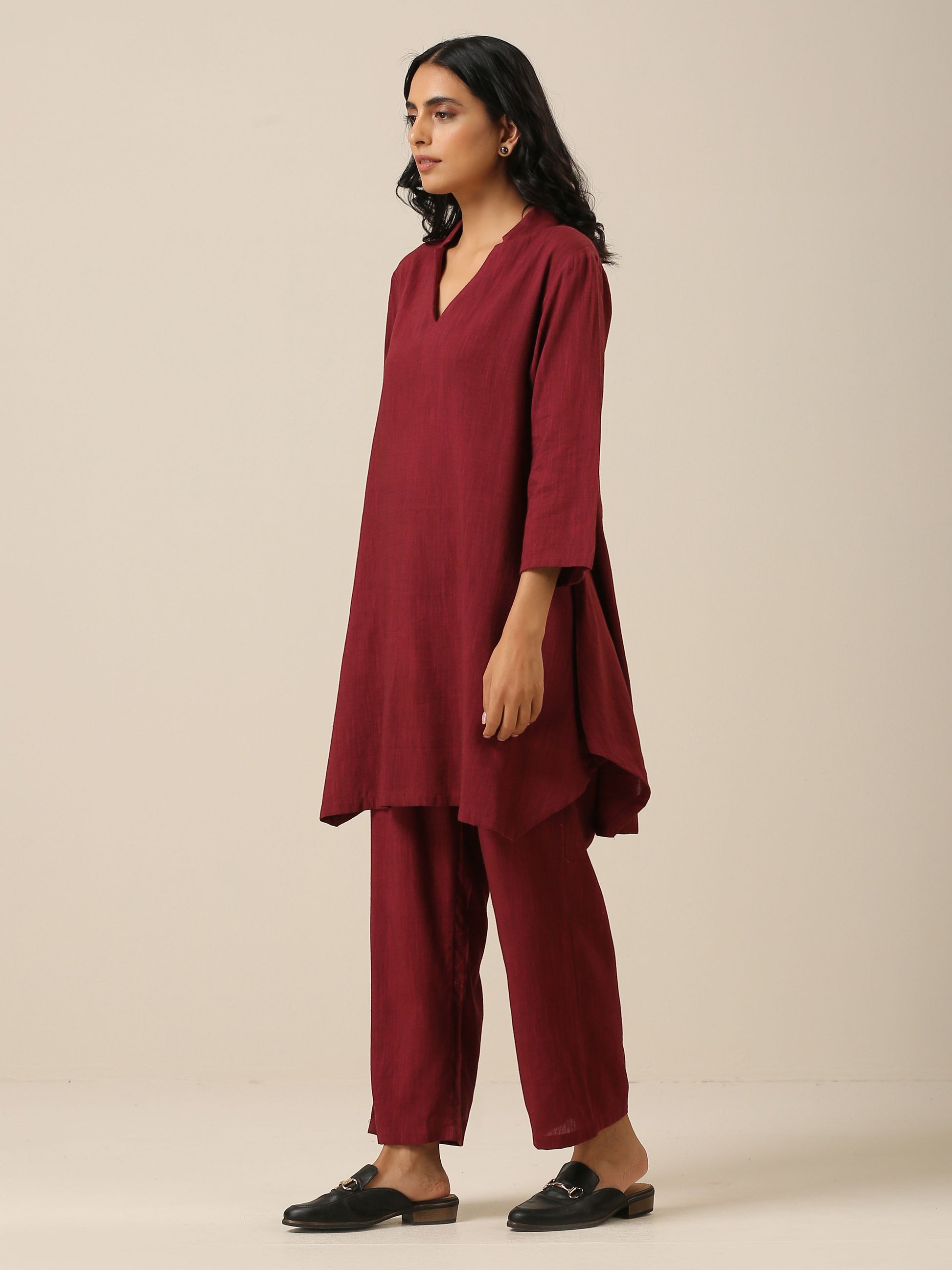 trueBrowns Ruby Wine Slub Textured Collar Co-Ord Set - Swadesiicart