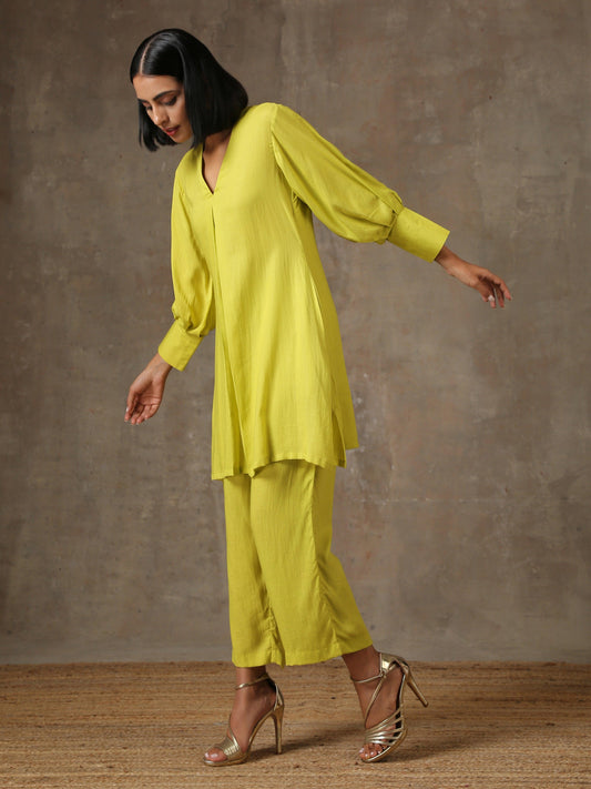 trueBrowns The Penelope - Lime Green Solid Textured Co-Ord Set - Swadesiicart