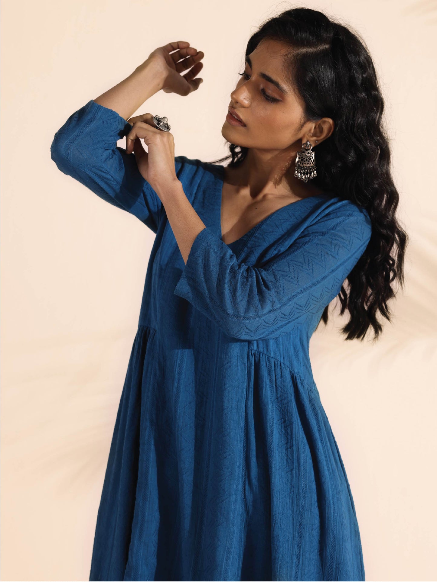 trueBrowns Blue Cotton Dobby Flared Kurta Pant Set | Swadesiicart