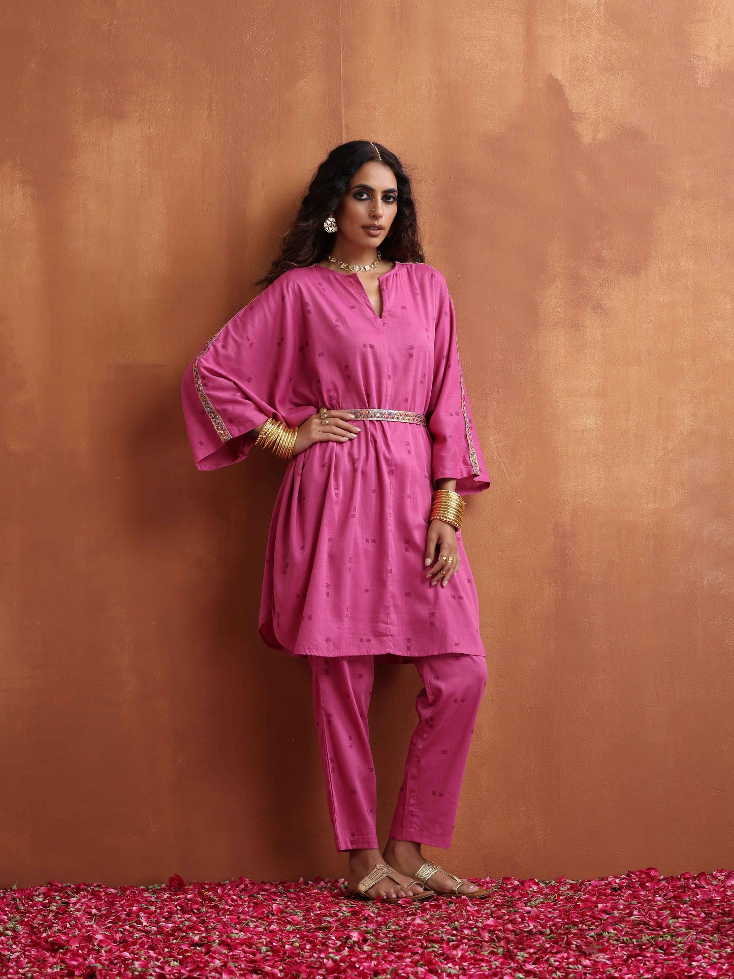 trueBrowns Pink Print Kaftan Kurta Co-ord Set - Swadesiicart