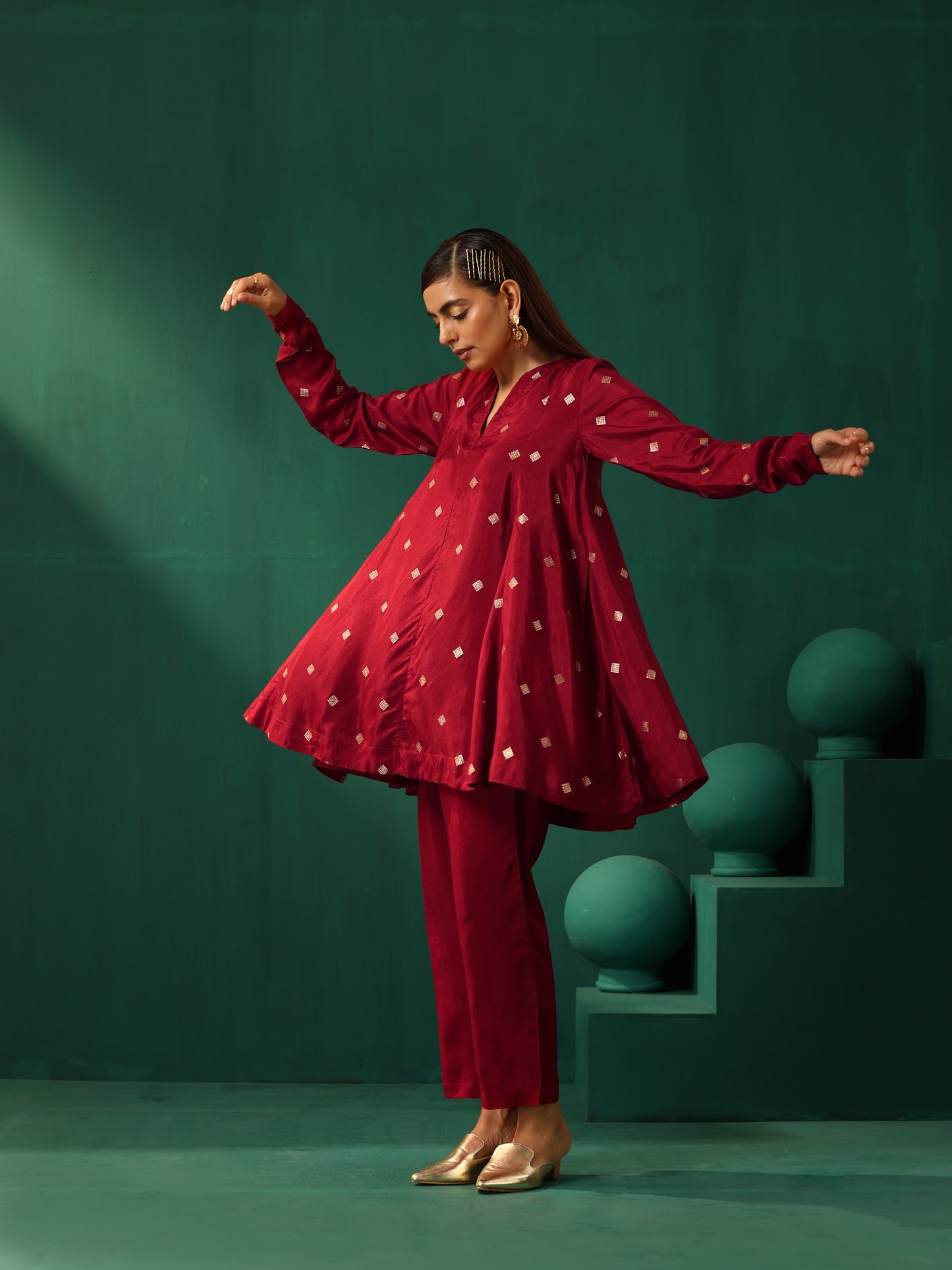 trueBrowns Maroon Diamond Viscose Silk Relaxed Co-ord Set - Swadesiicart