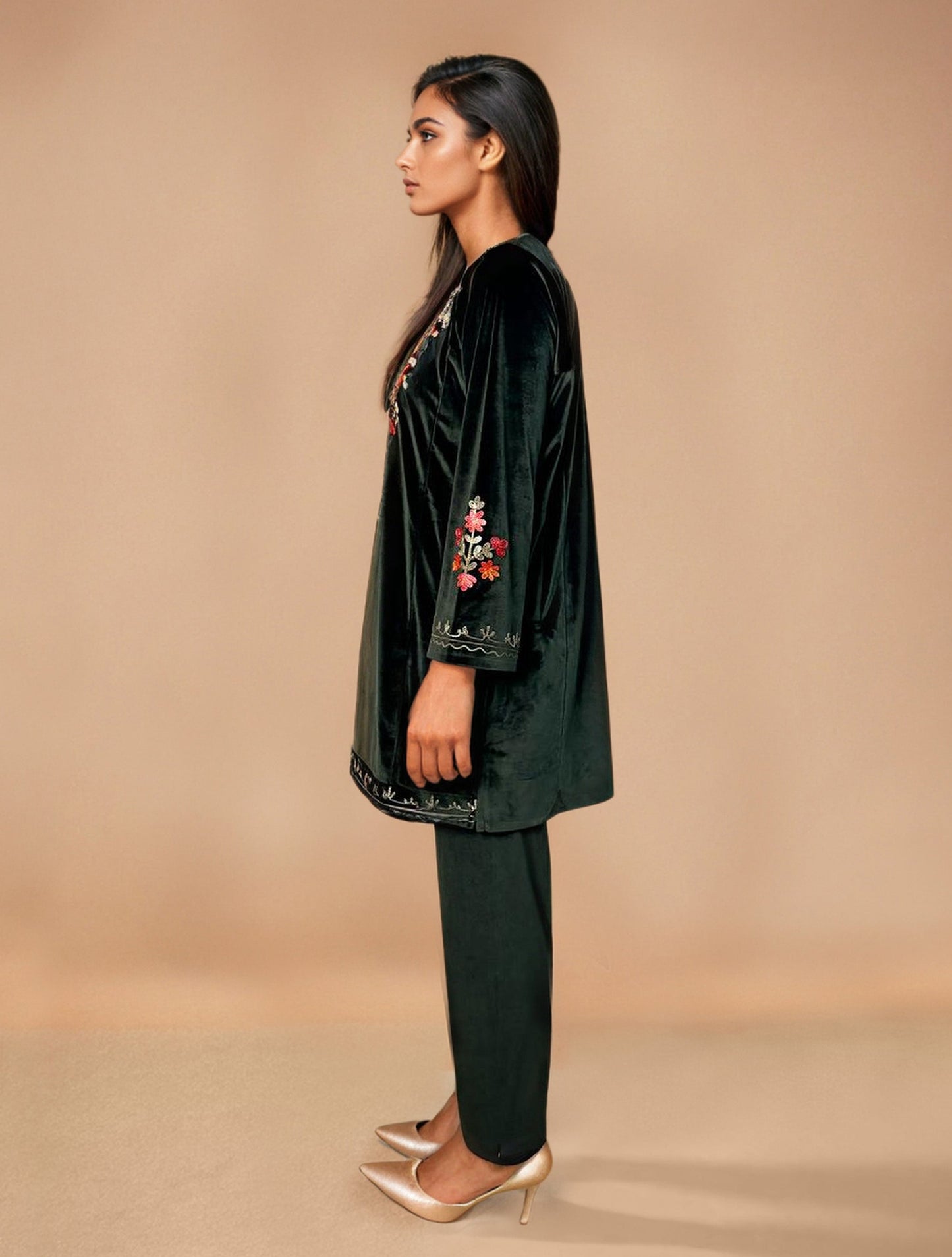 trueBrowns Olive Green Velvet Embroidered Co-ord Set - Swadesiicart