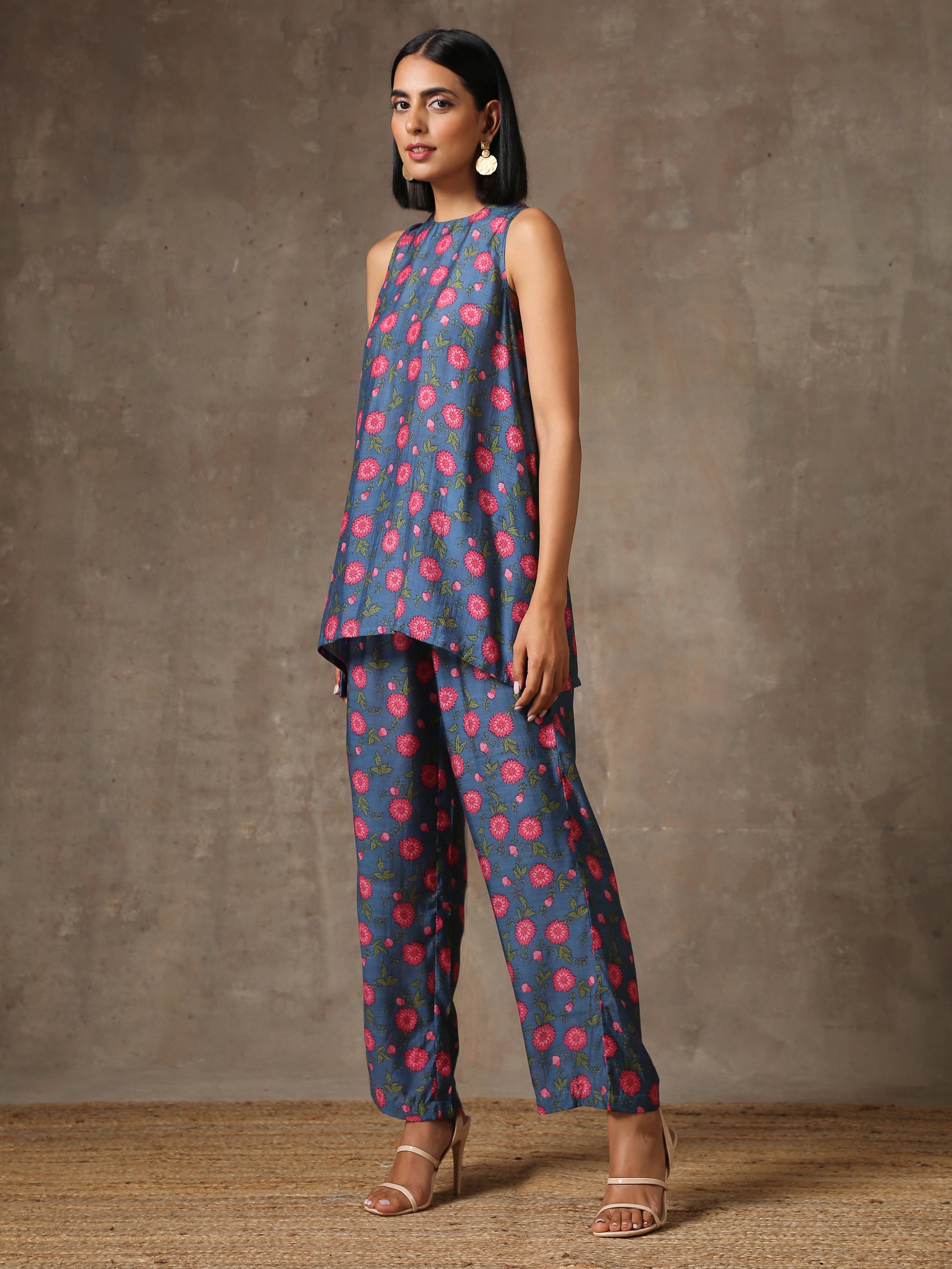 trueBrowns Blue Pink Printed Silk Co-Ord Set - Swadesiicart