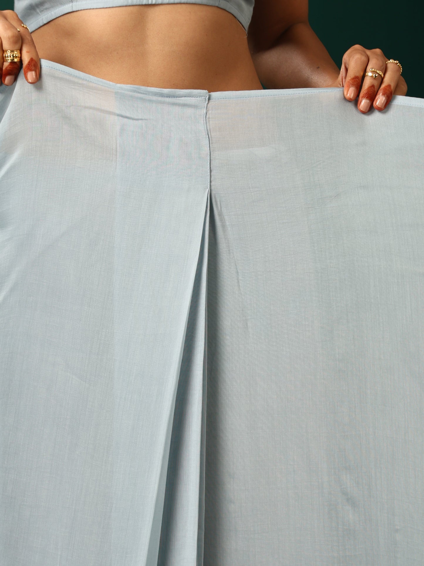 trueBrowns Powder Blue Muslin Silk Ready to Wear Saree | Swadesiicart