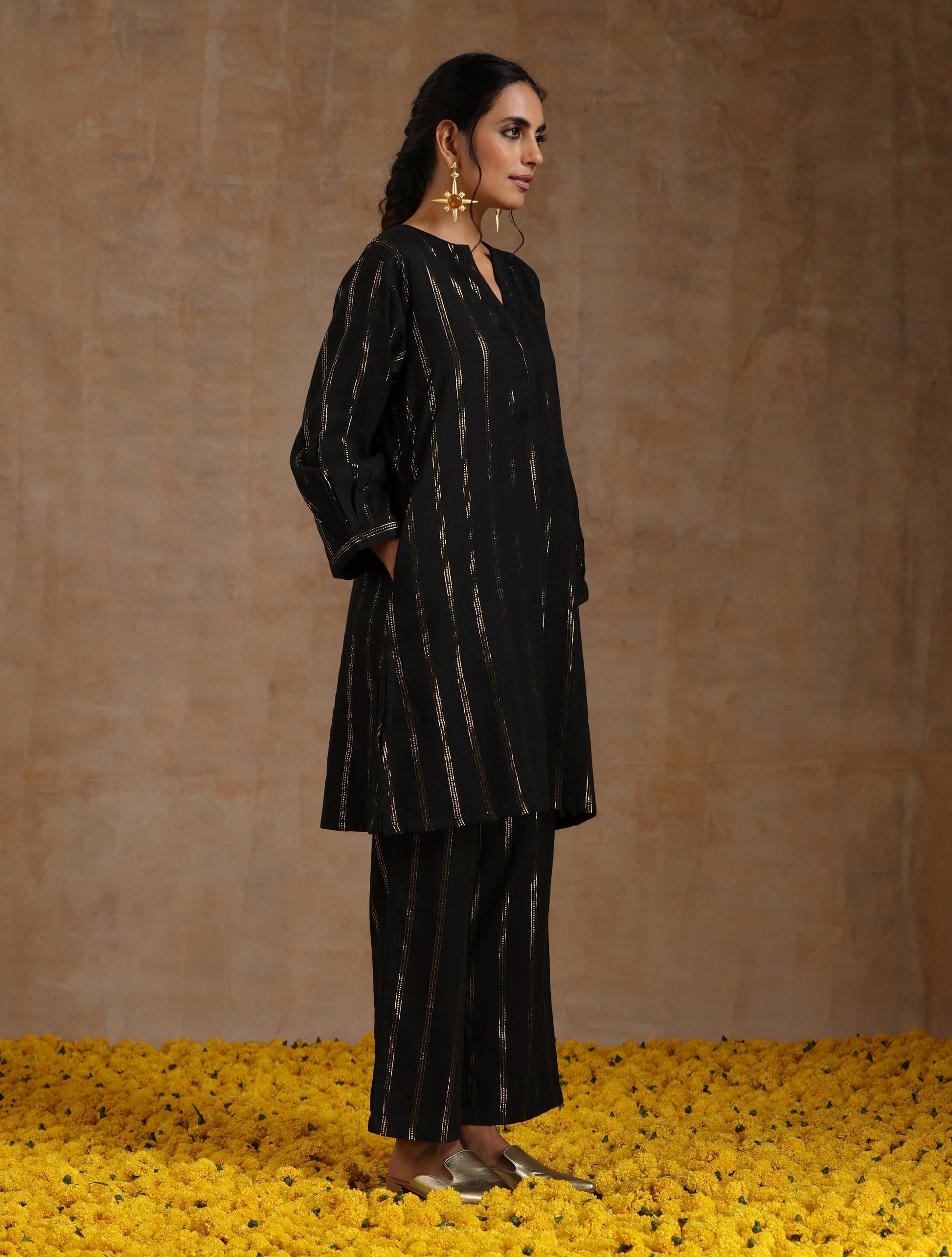 trueBrowns Black Gold Cotton Relaxed Co-Ord Set - Swadesiicart