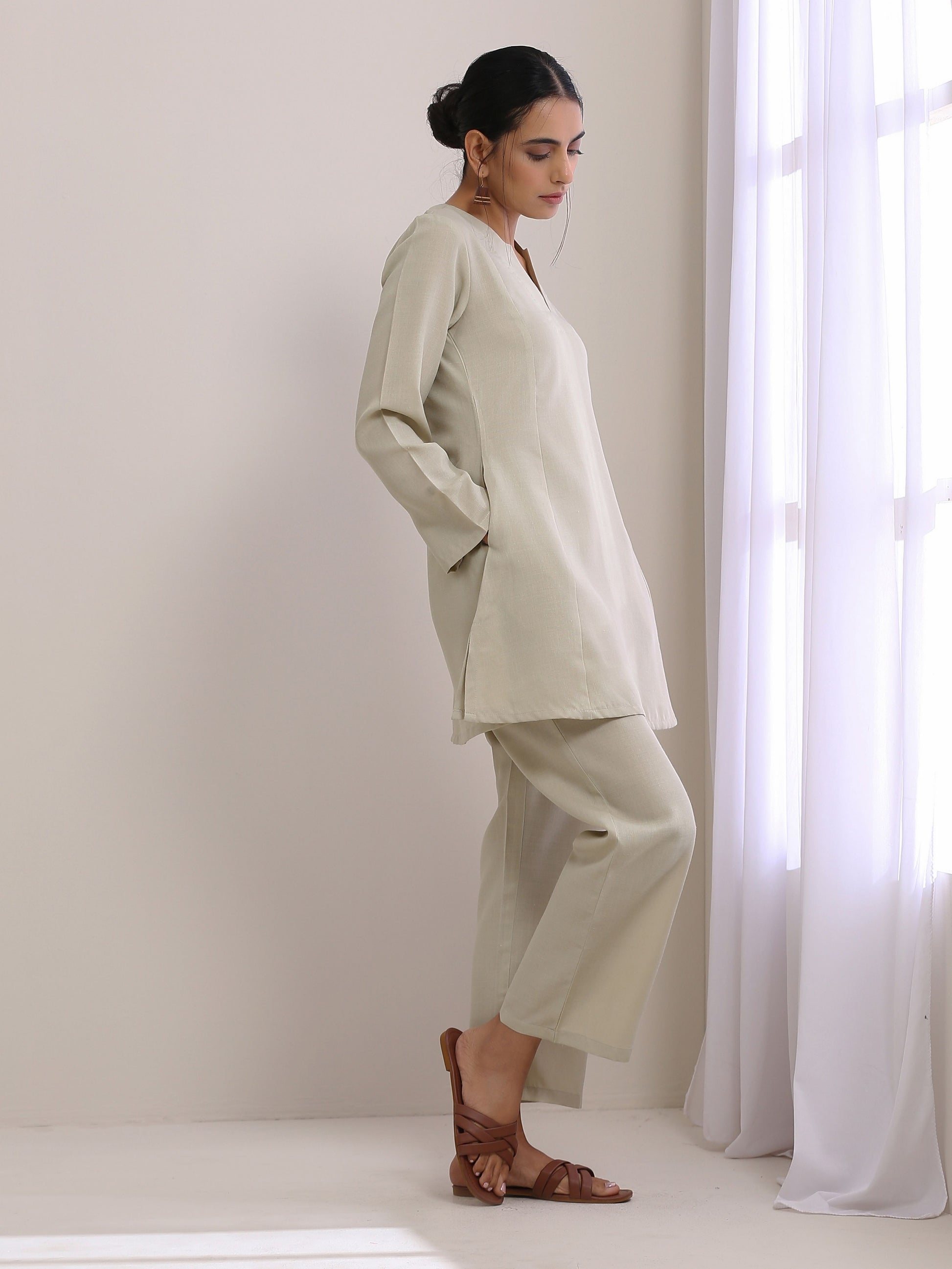 trueBrowns Light Grey Slub Co-Ord Set - Swadesiicart