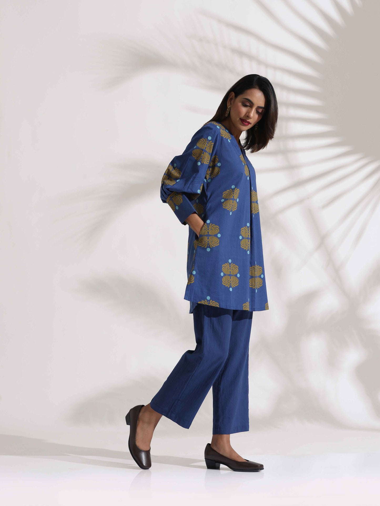 trueBrowns Blue Cotton Print Top & Pants Co-ord Set - Swadesiicart
