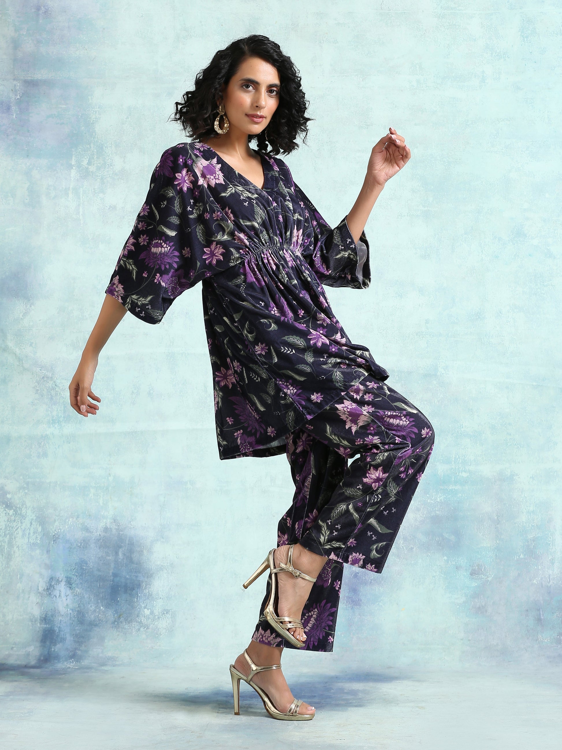 trueBrowns Black Printed Velvet Co-Ord Set - Swadesiicart